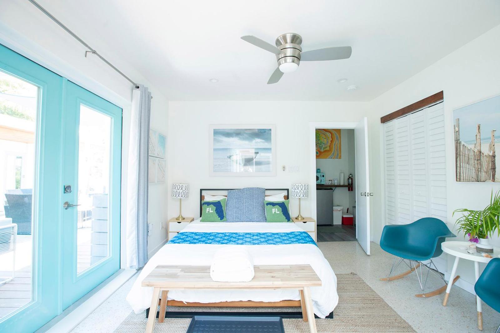 Studio Apartment