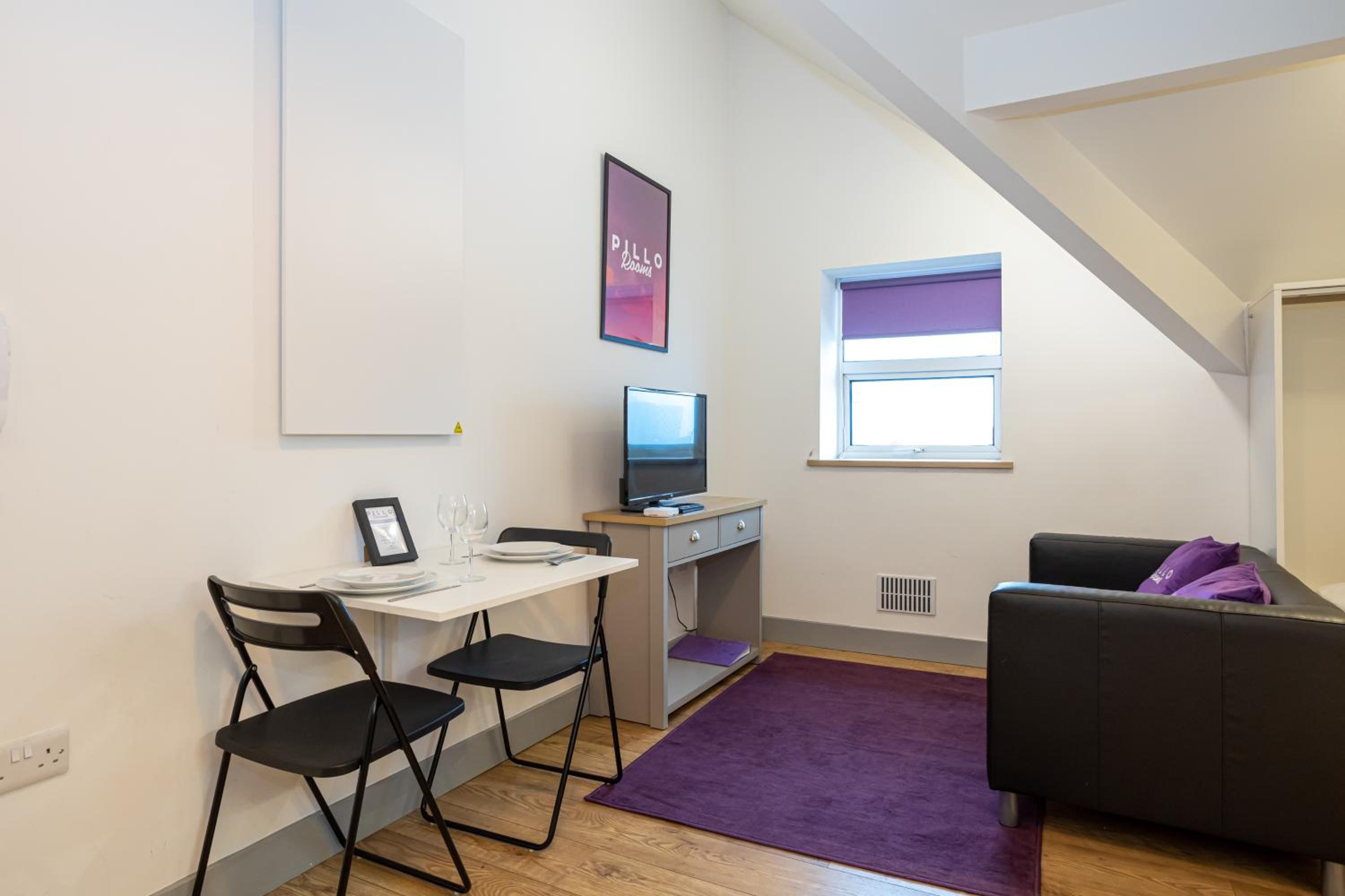 Studio Apartment - Photo 4