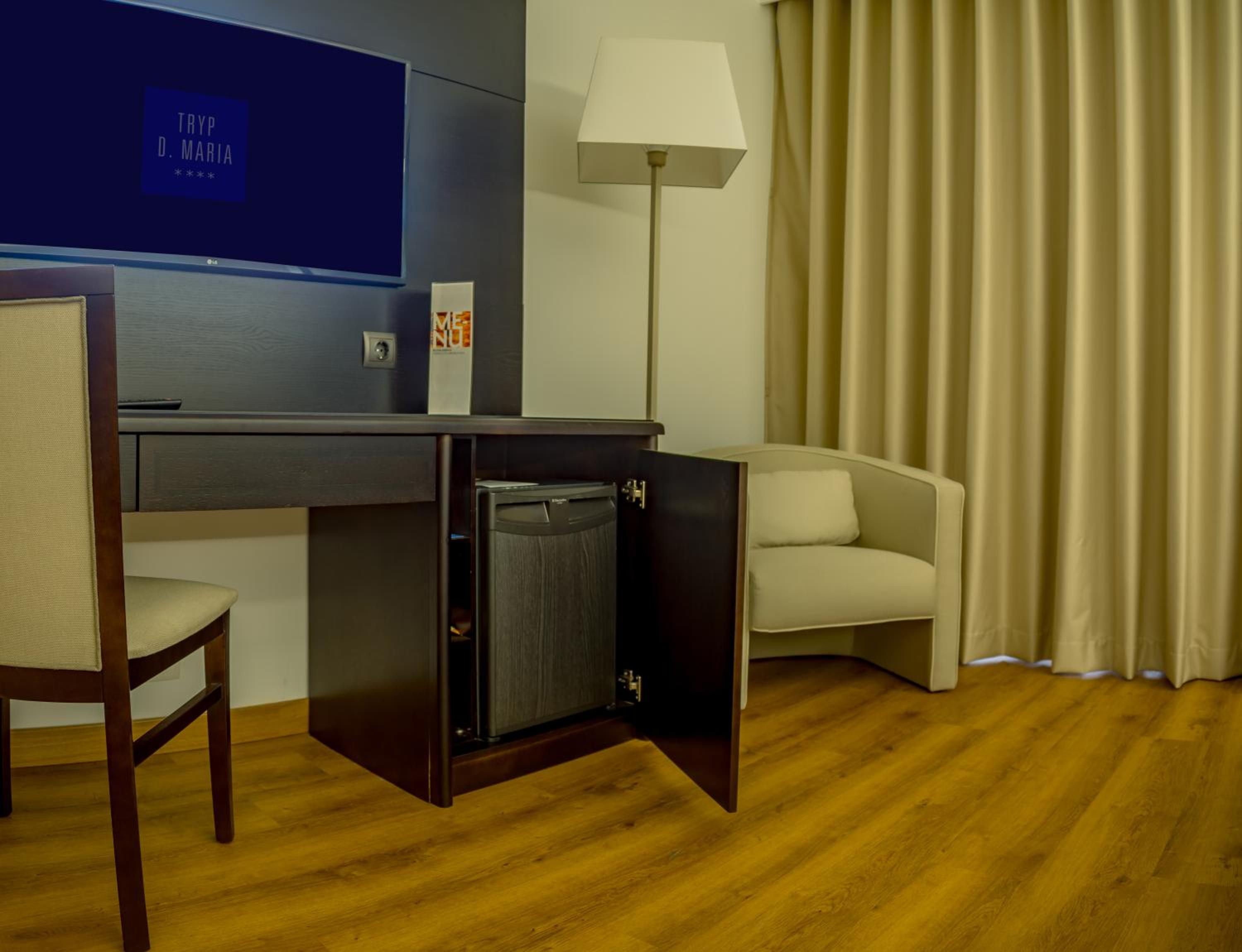 Family Room - Photo 1