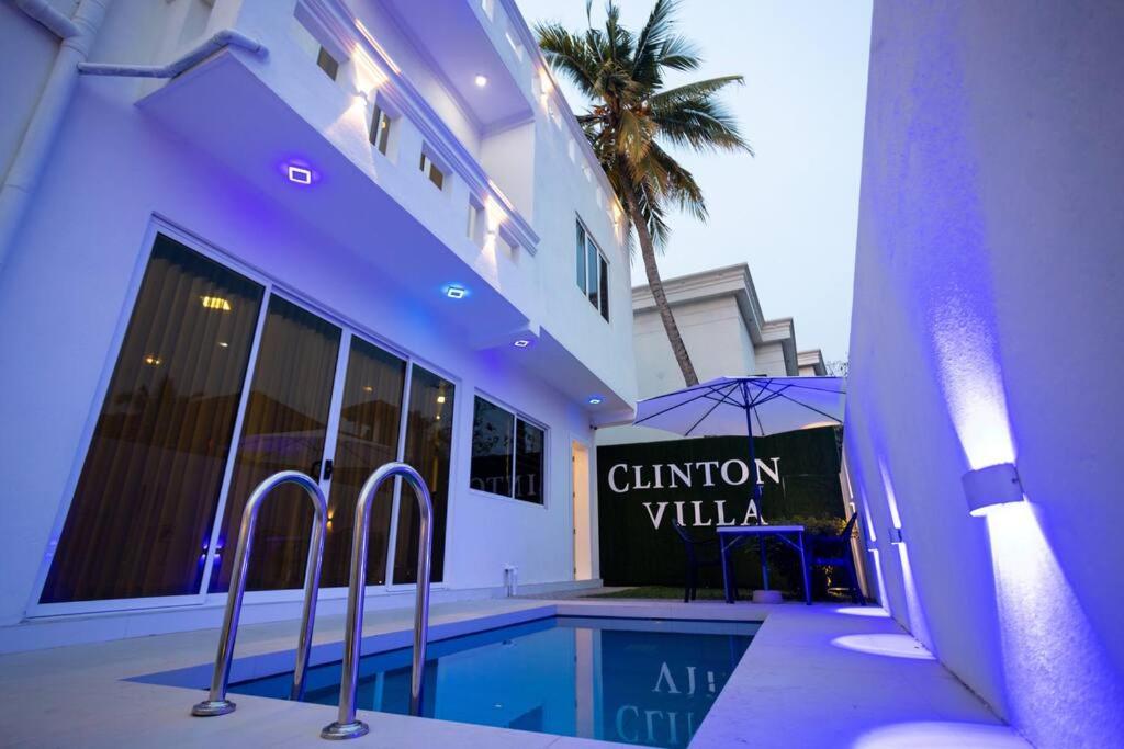 Villa photo 2