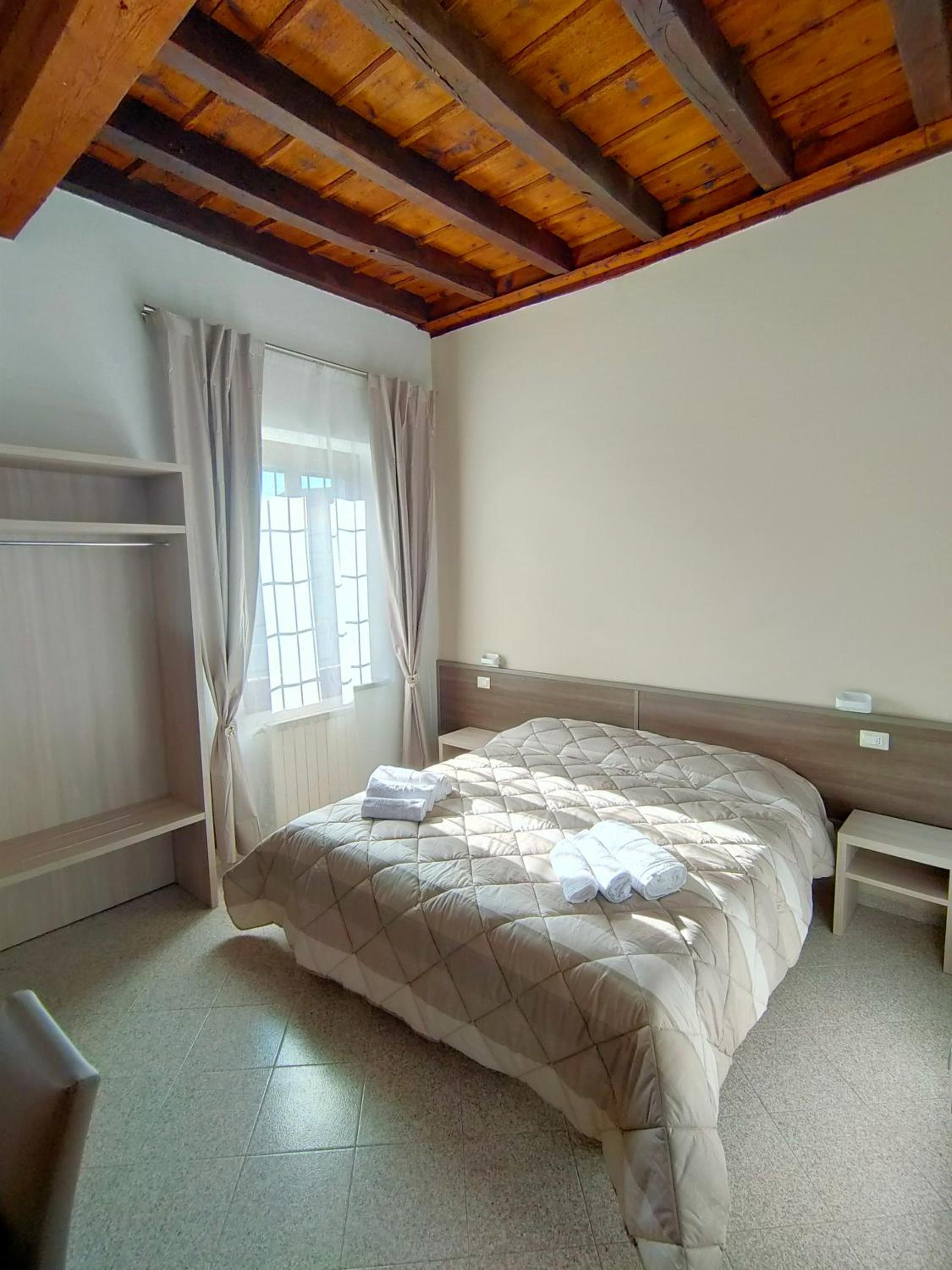 Double or Twin Room with Garden View photo 1