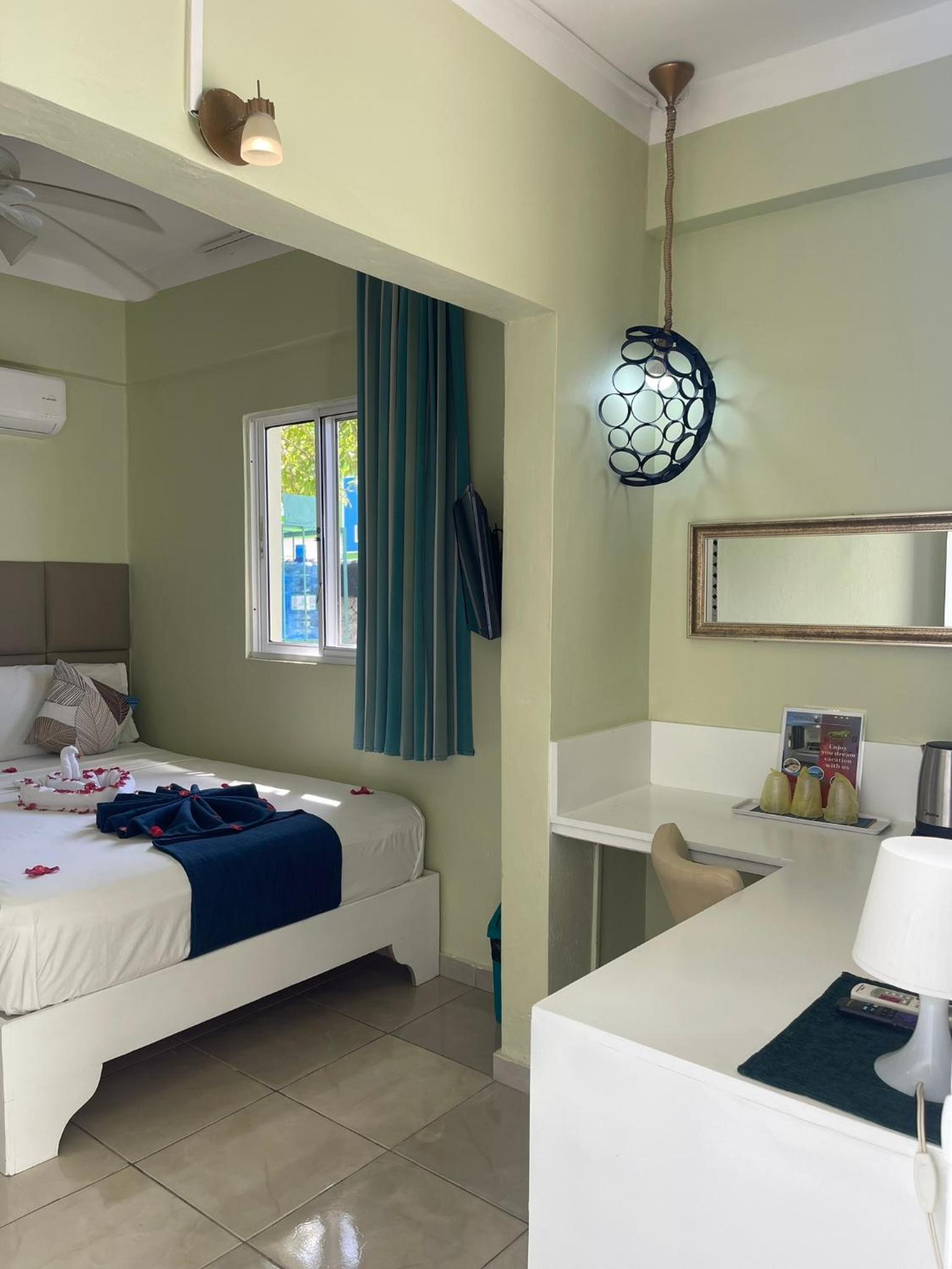 Standard Twin Room photo 3