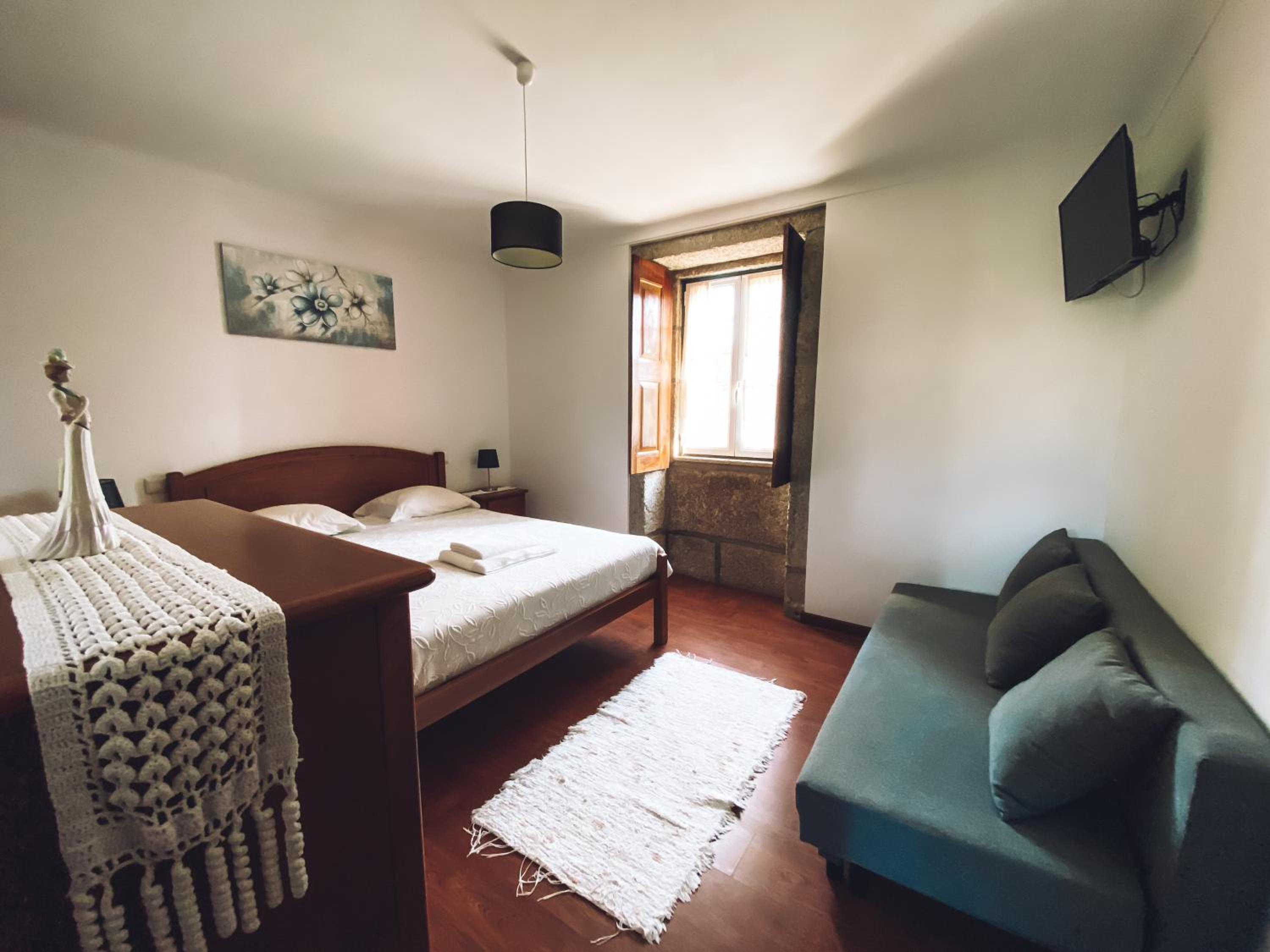 Double Room with Private Bathroom photo 3
