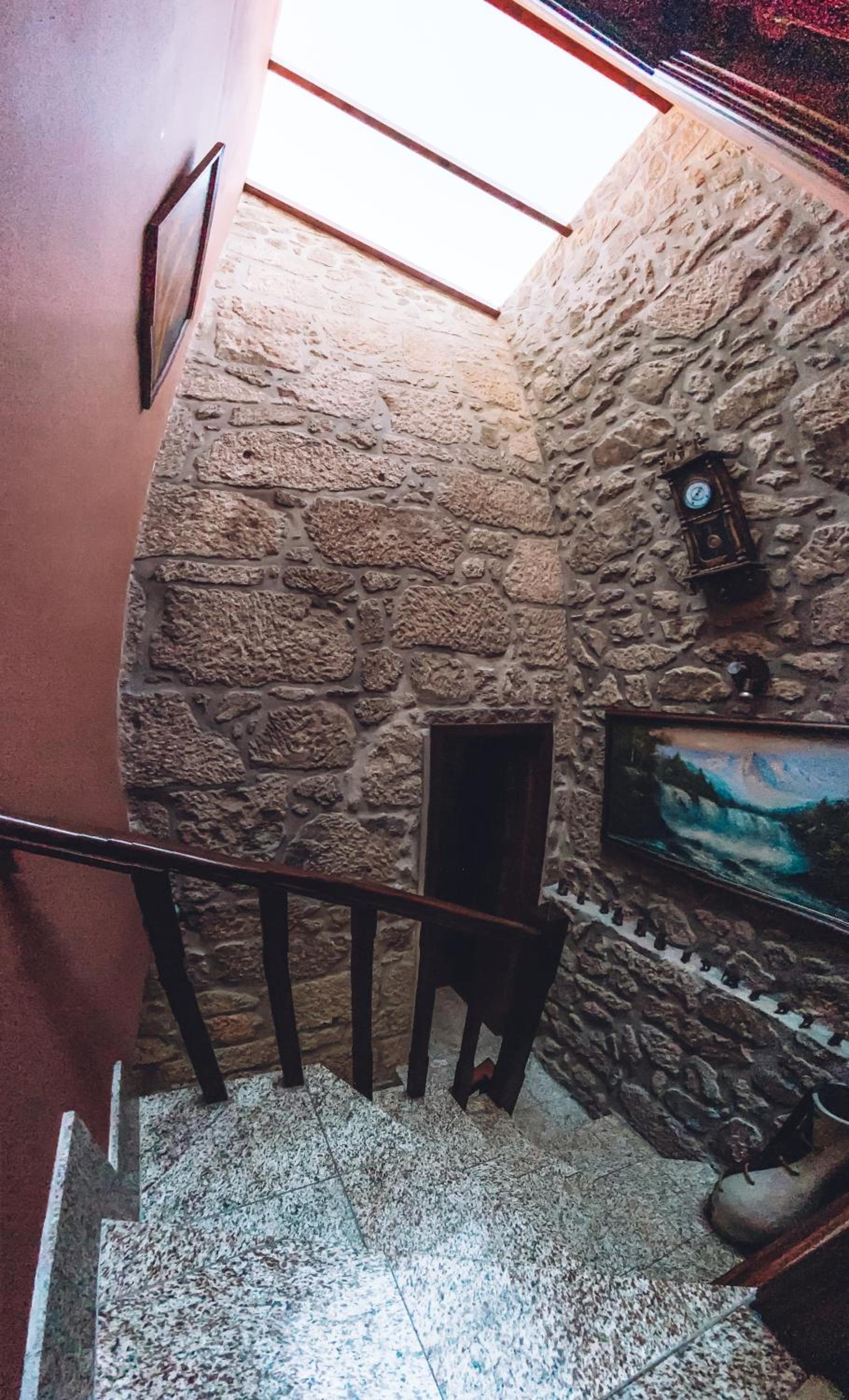 Double Room with Private External Bathroom - Photo 4