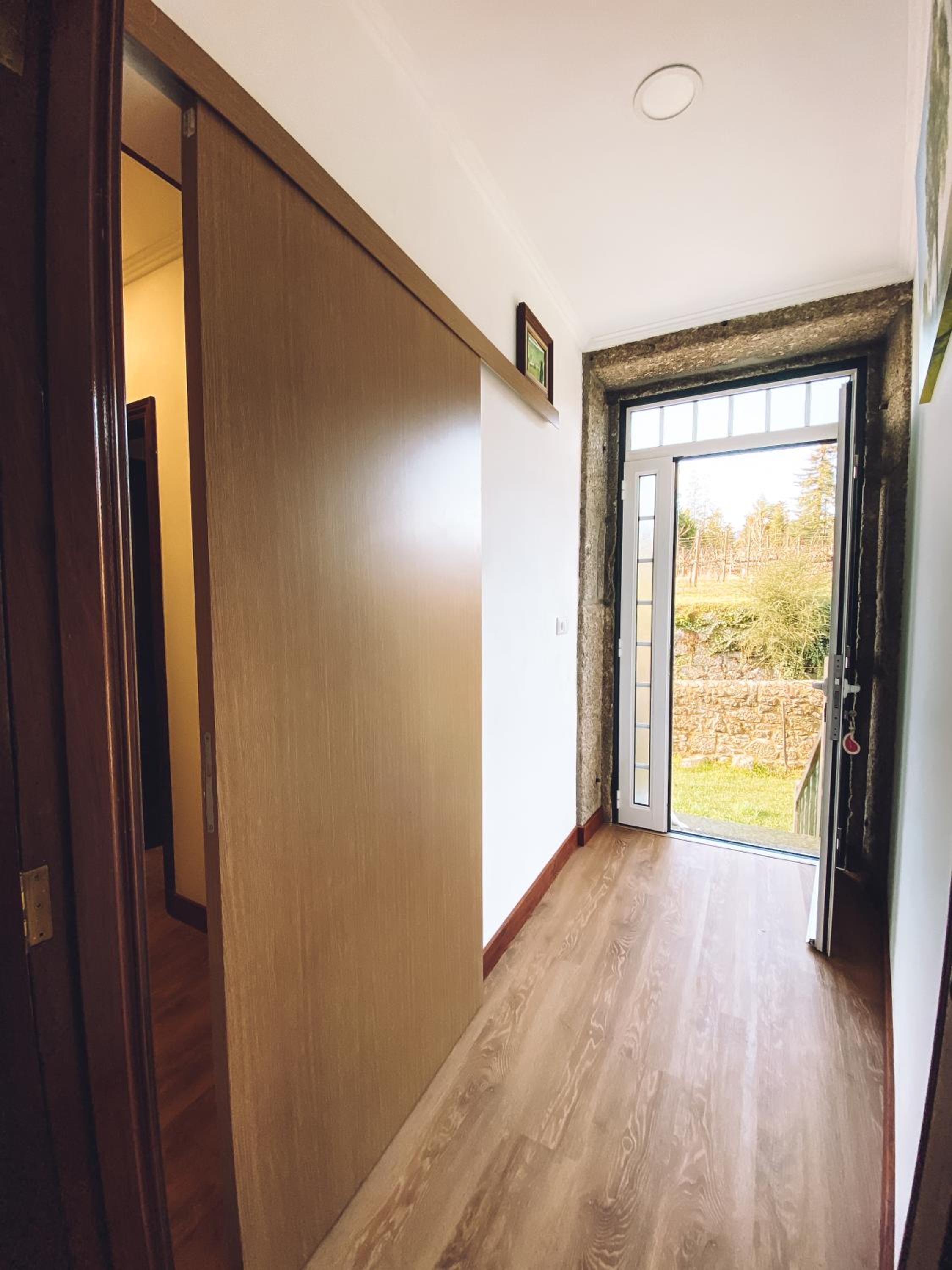 Double Room with Private Bathroom - Photo 6