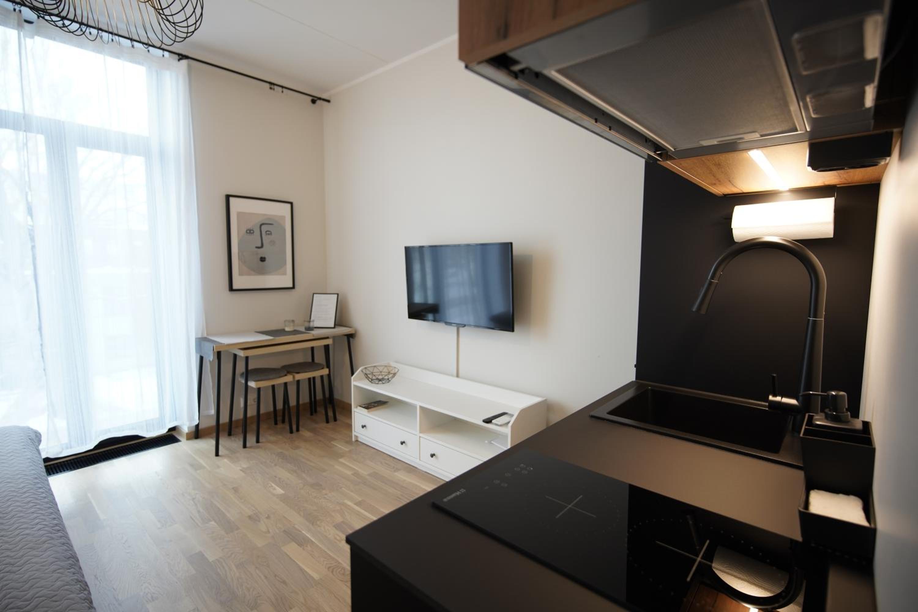 One-Bedroom Apartment - Photo 10