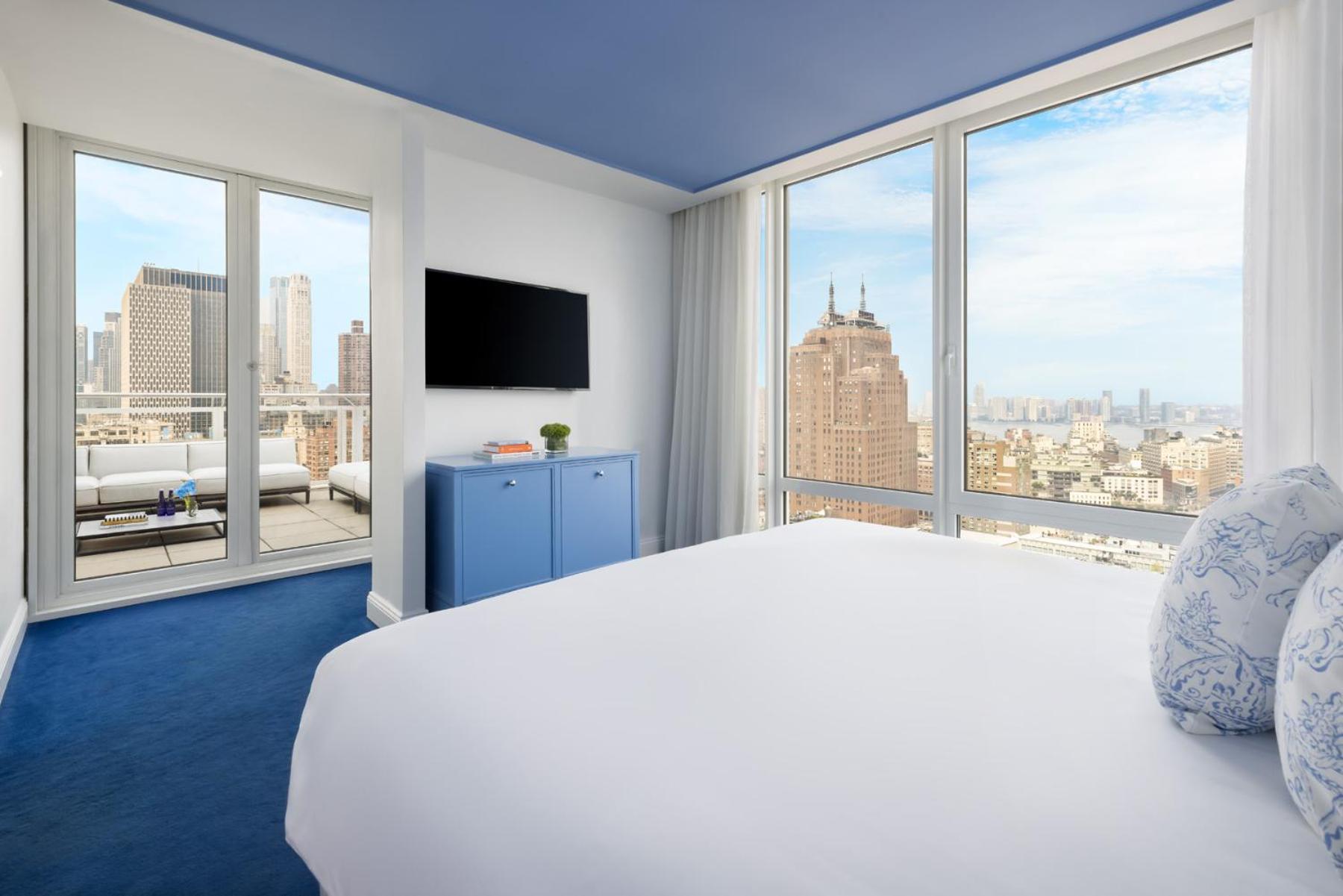Suite with Balcony