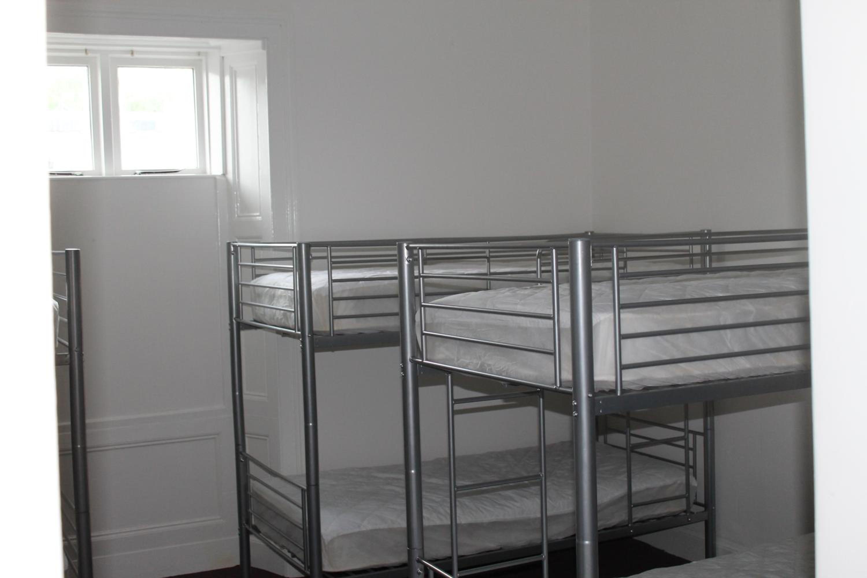Bed in 6-Bed Mixed Dormitory Room photo 3