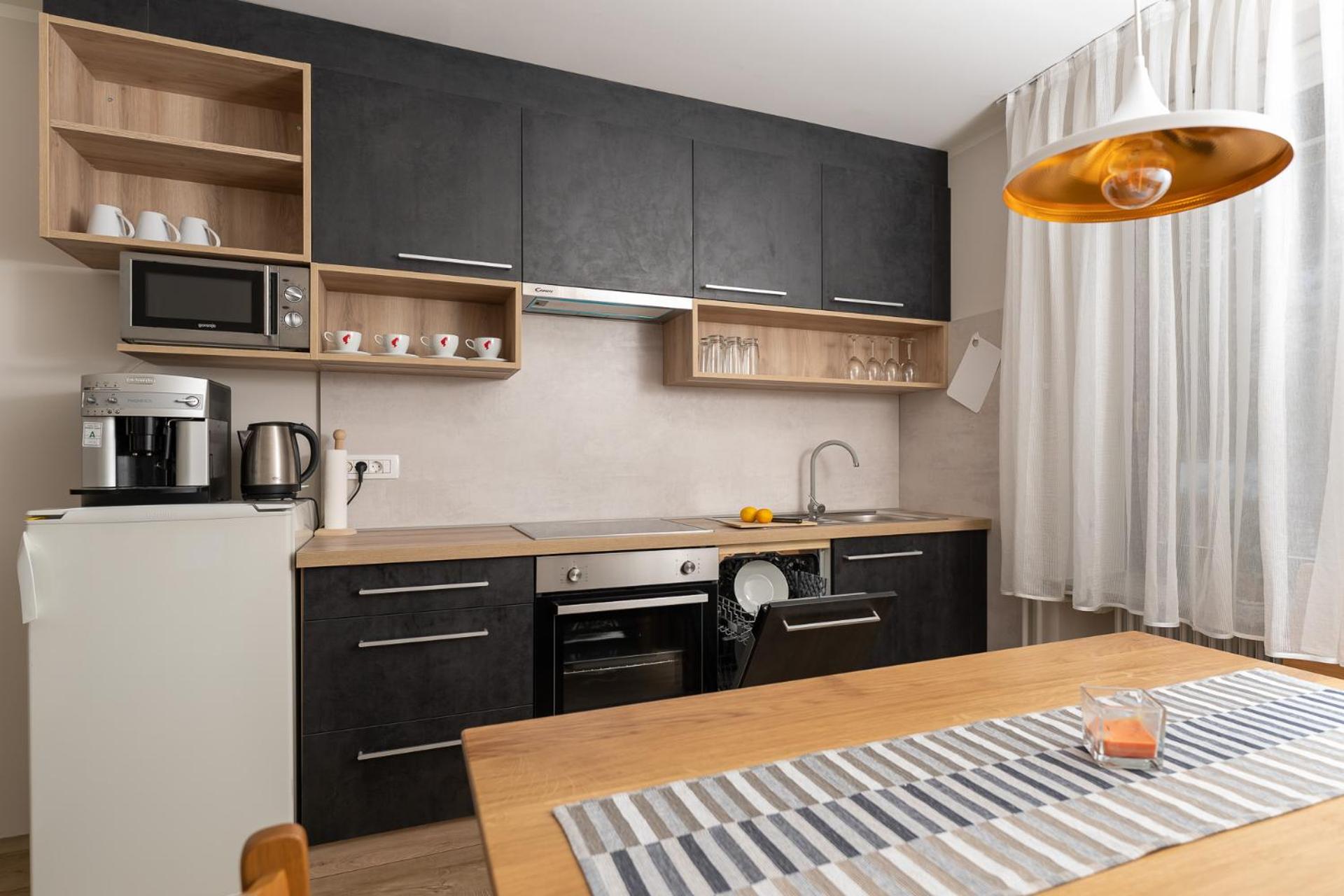 Two-Bedroom Apartment - Photo 19