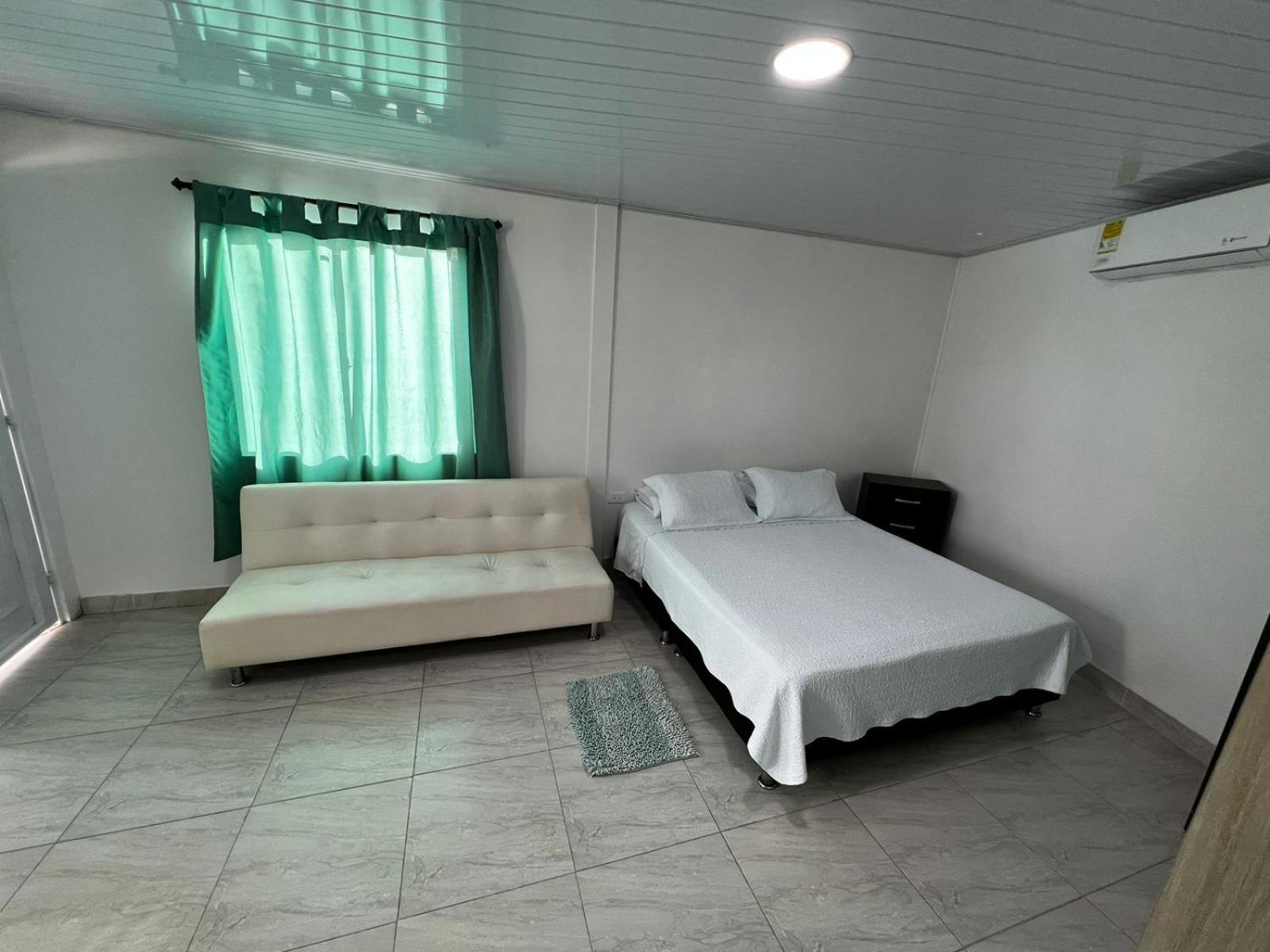 Standard Apartment photo 3