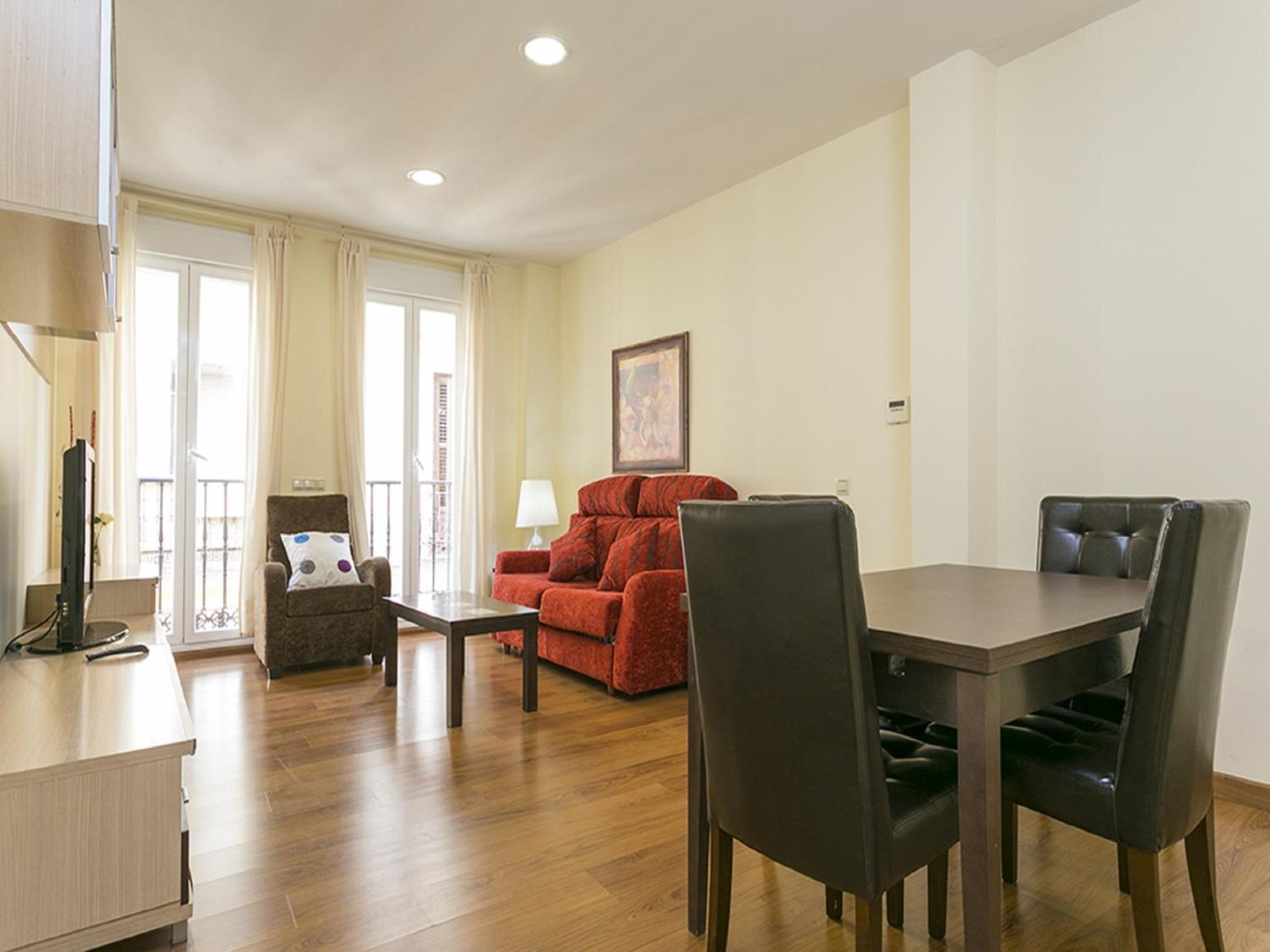 Apartment with Balcony photo 3