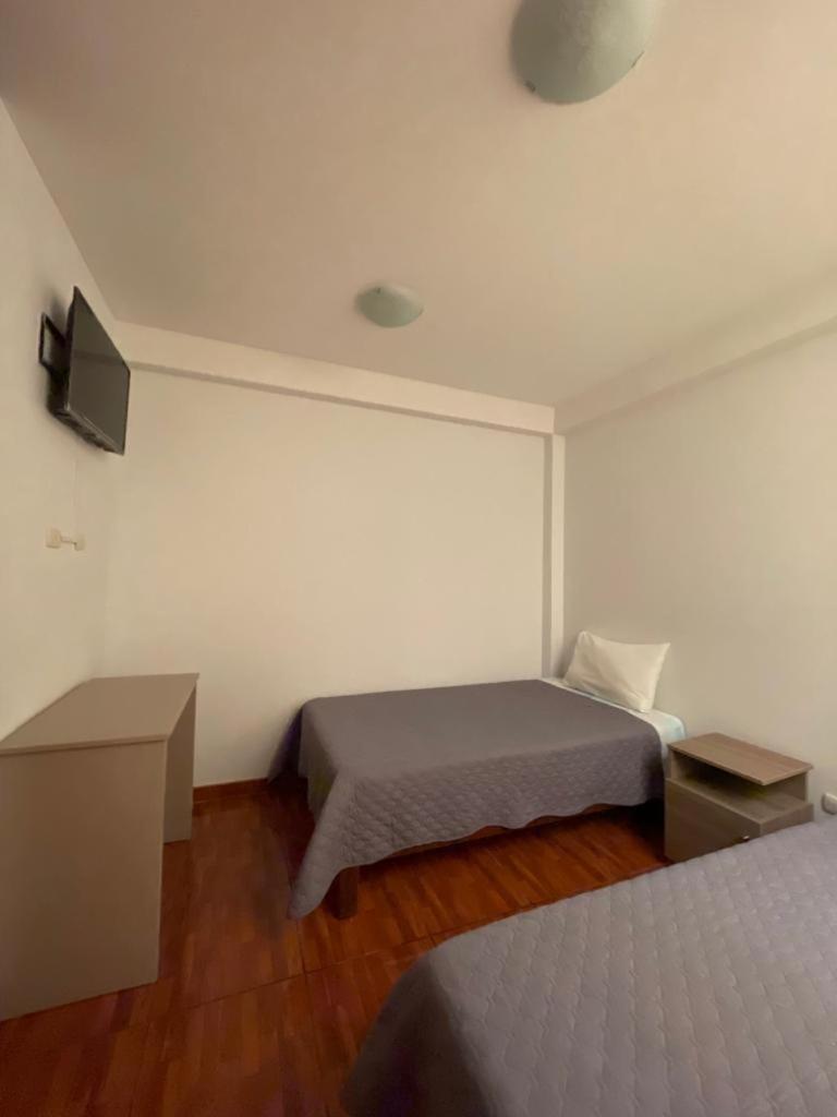 Standard Twin Room photo 2