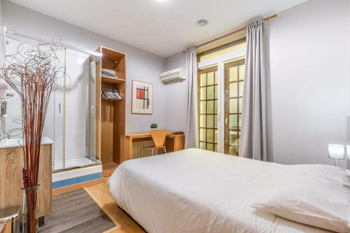 Habitación doble con baño compartido
