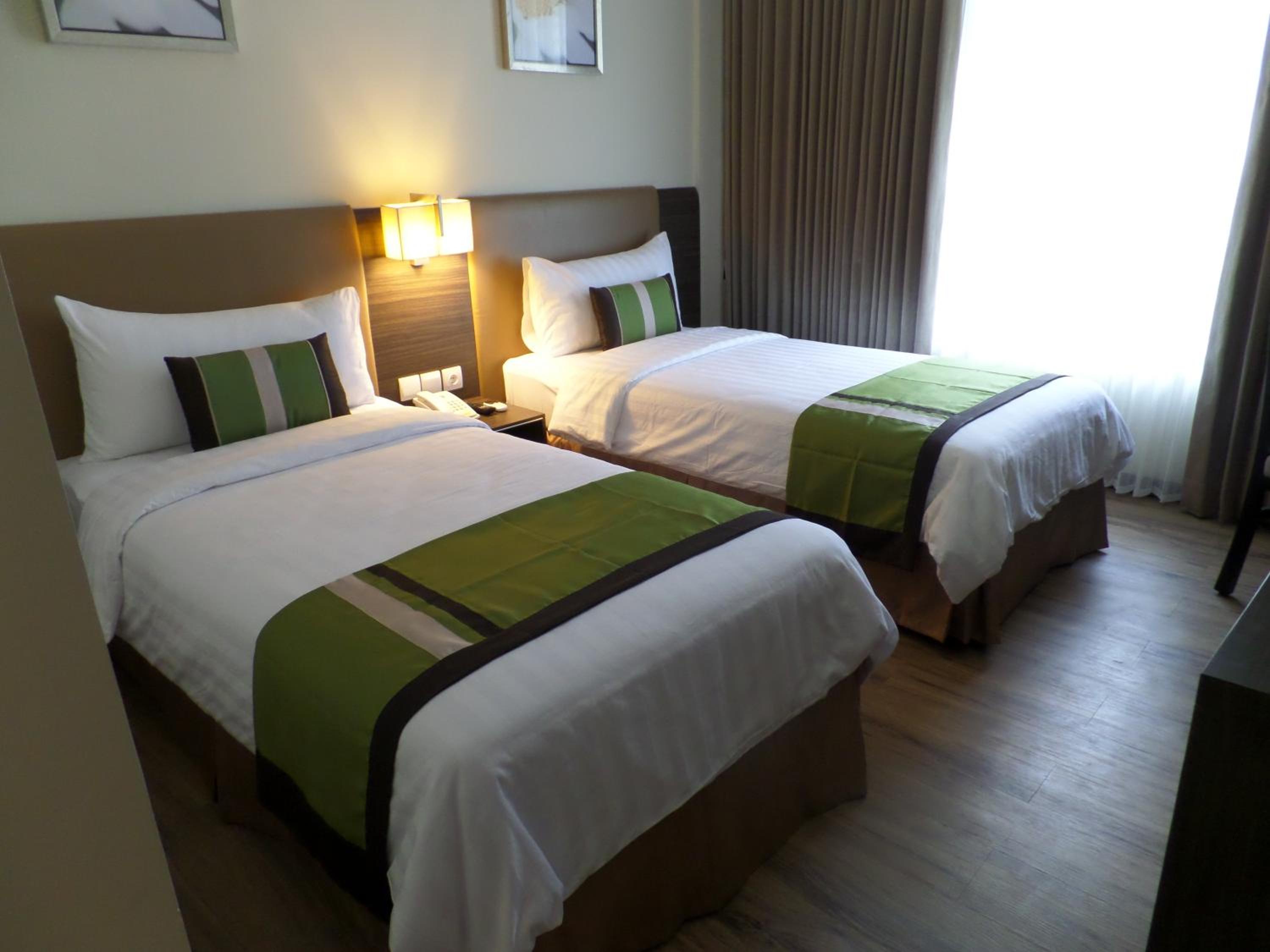 Deluxe Twin Room photo 3