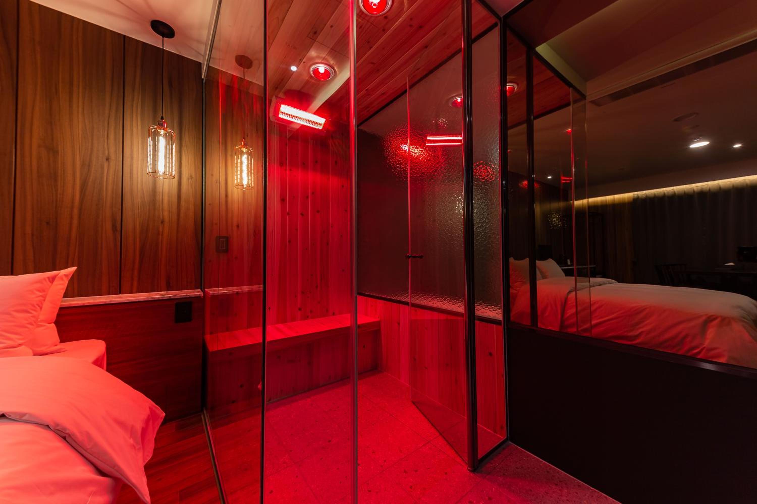 Suite with Lake View - Photo 9