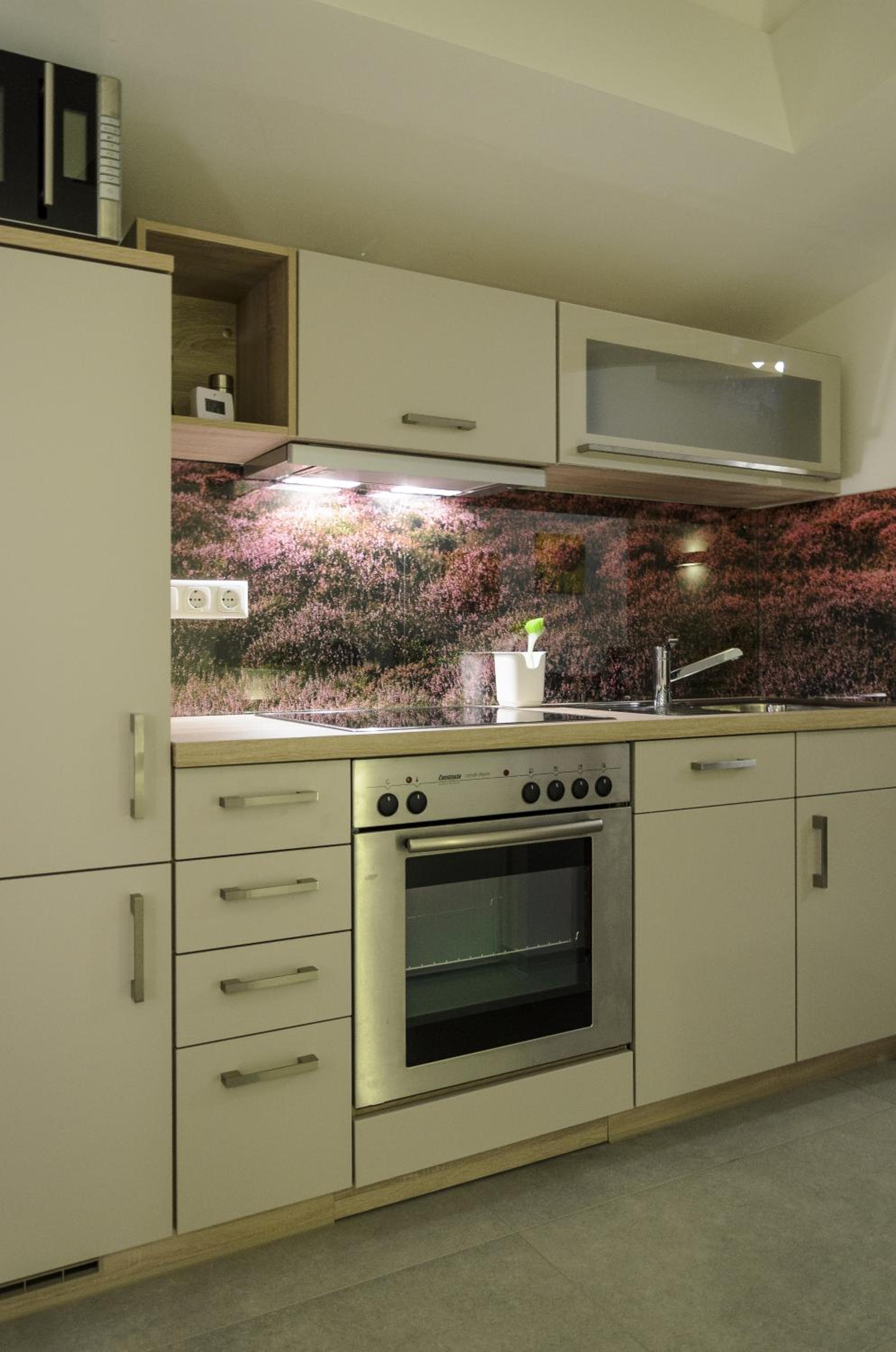 Apartment - Split Level photo 2