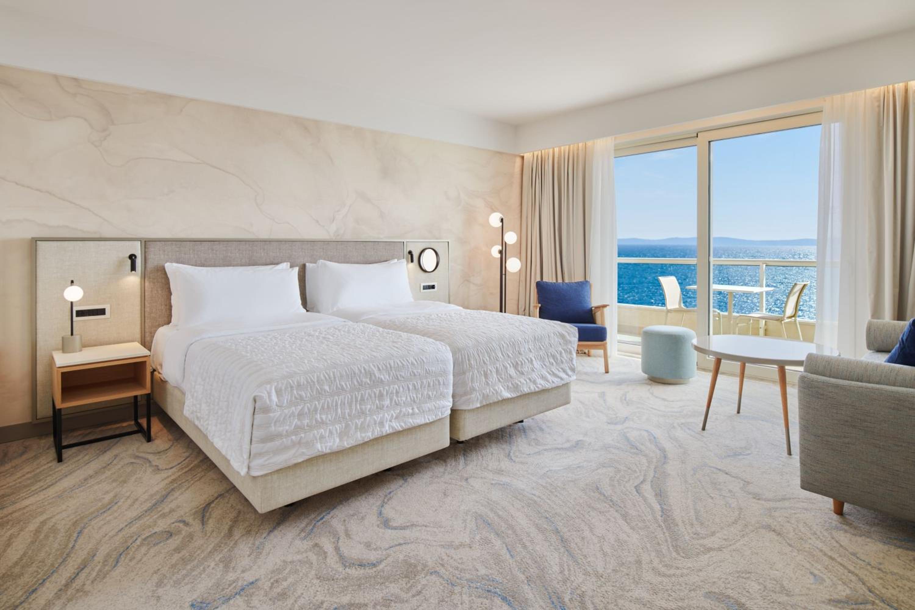 Premium Sea View Room with Twin beds photo 1