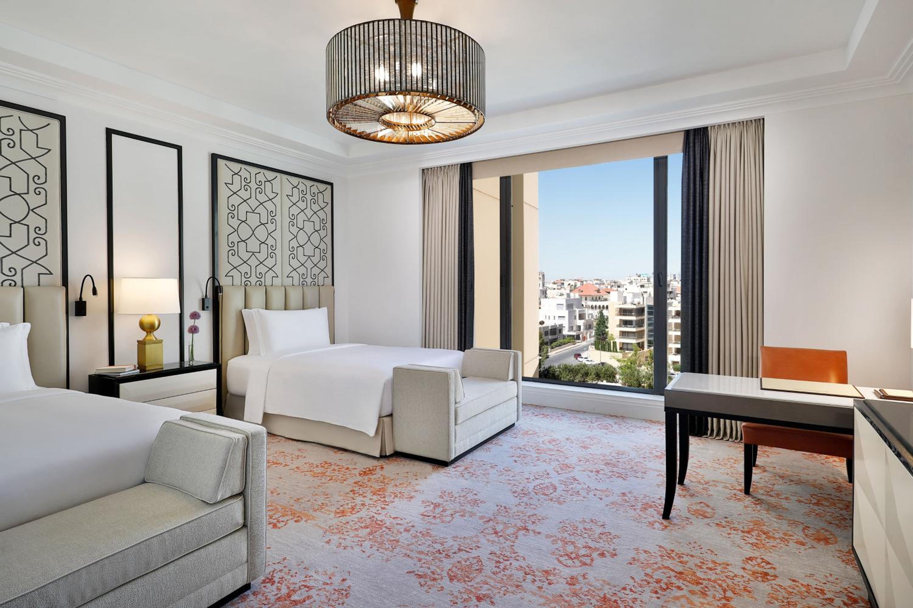 Grand Deluxe, Guest room, 2 Double, City view - Photo 1