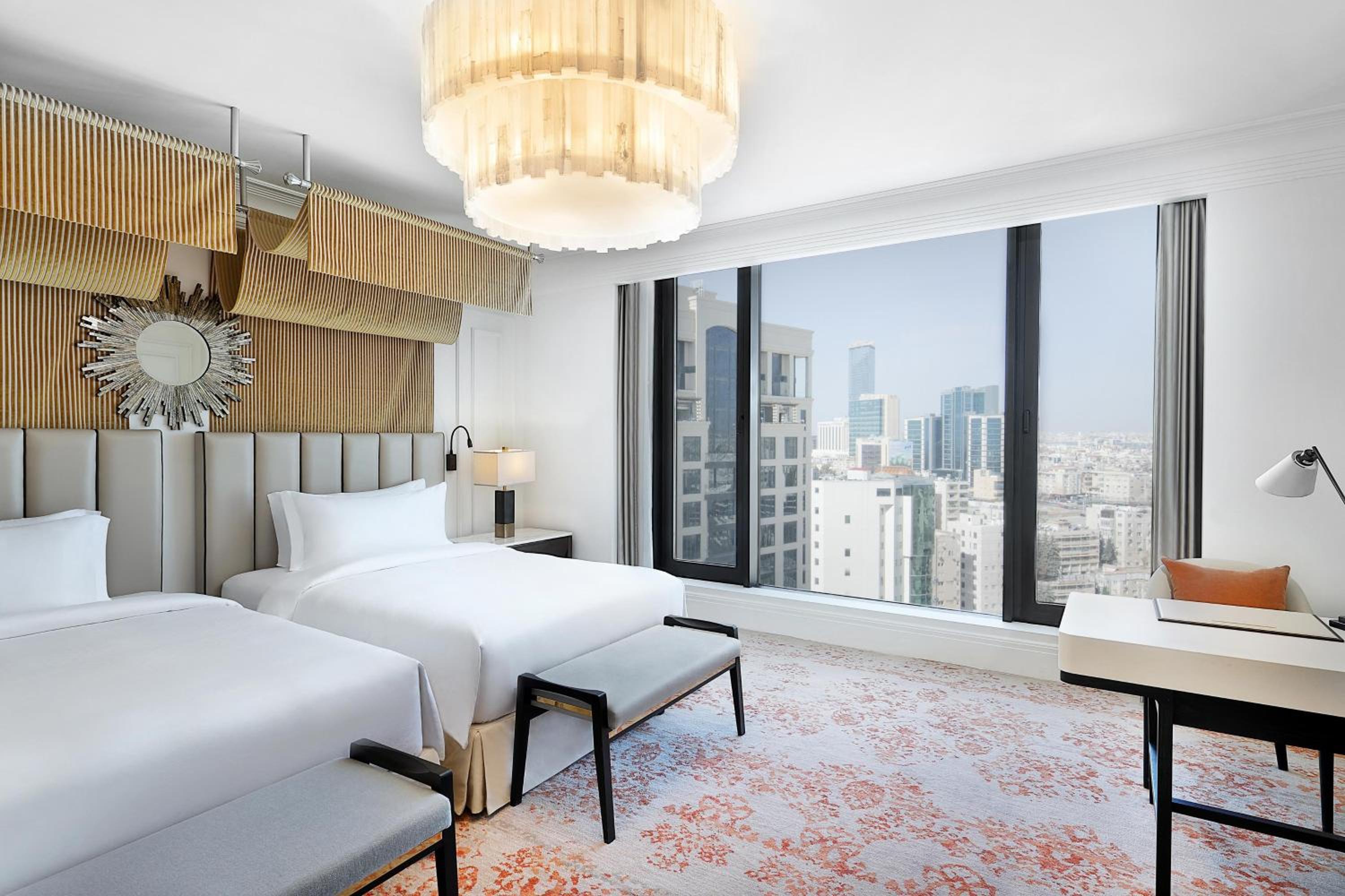 Grand Deluxe, Guest room, 2 Double, City view - Photo 4