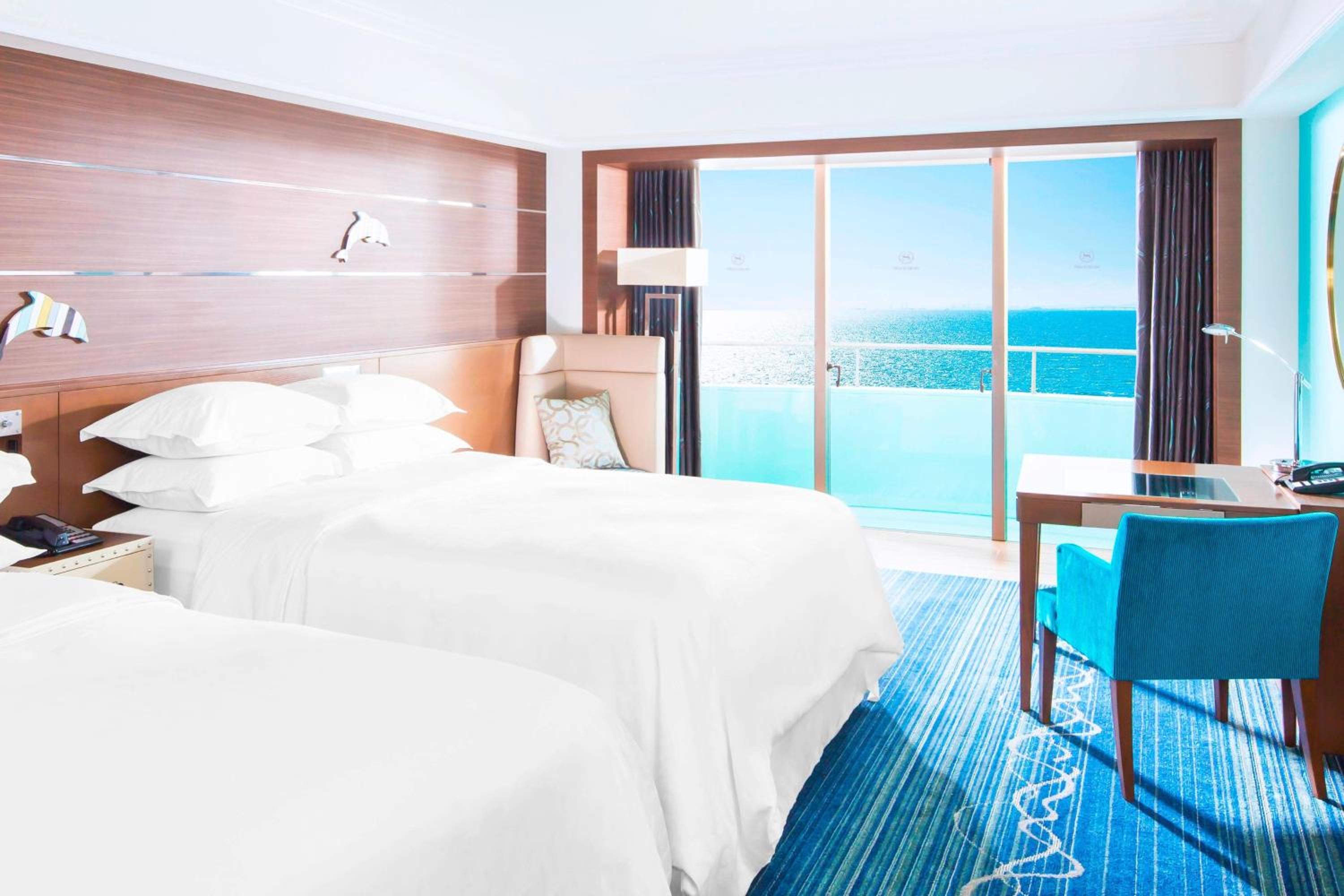 Ocean Dream Room 2 Beds - Photo 1