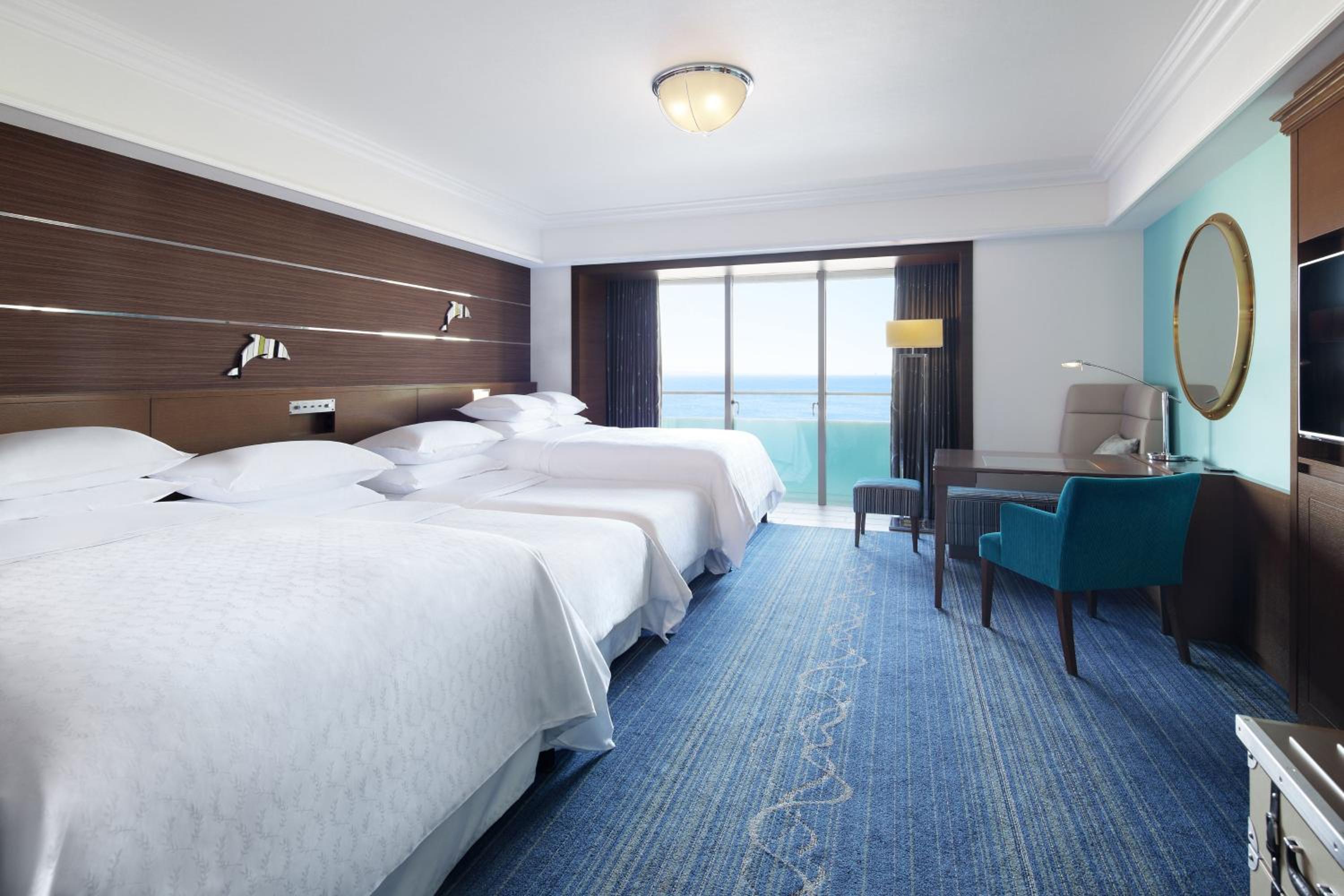 Ocean Dream Room 4 Beds - Photo 1