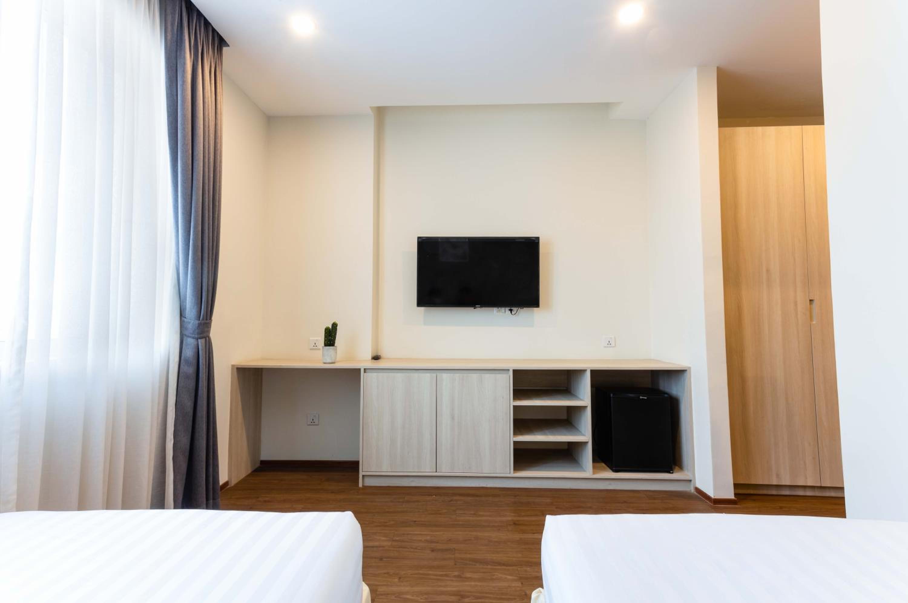 Deluxe Twin Room - Photo 6