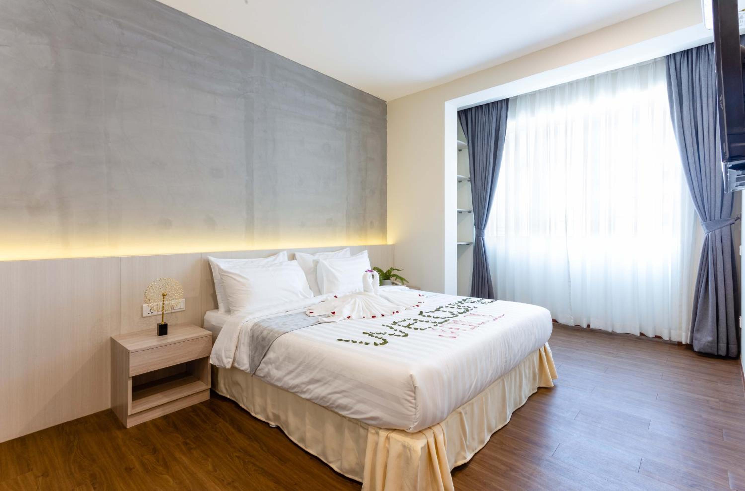 Deluxe Double Room - Photo 4