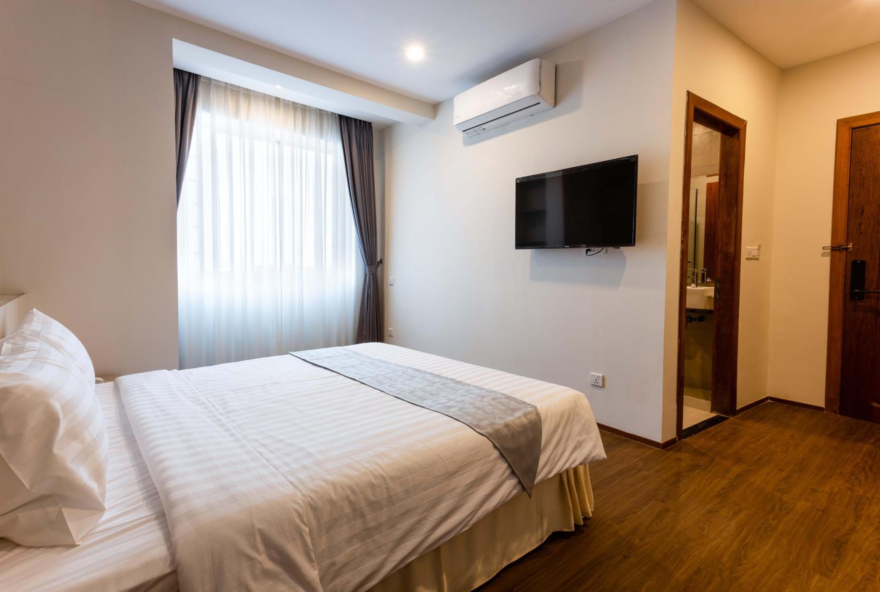 Deluxe Double Room - Photo 6