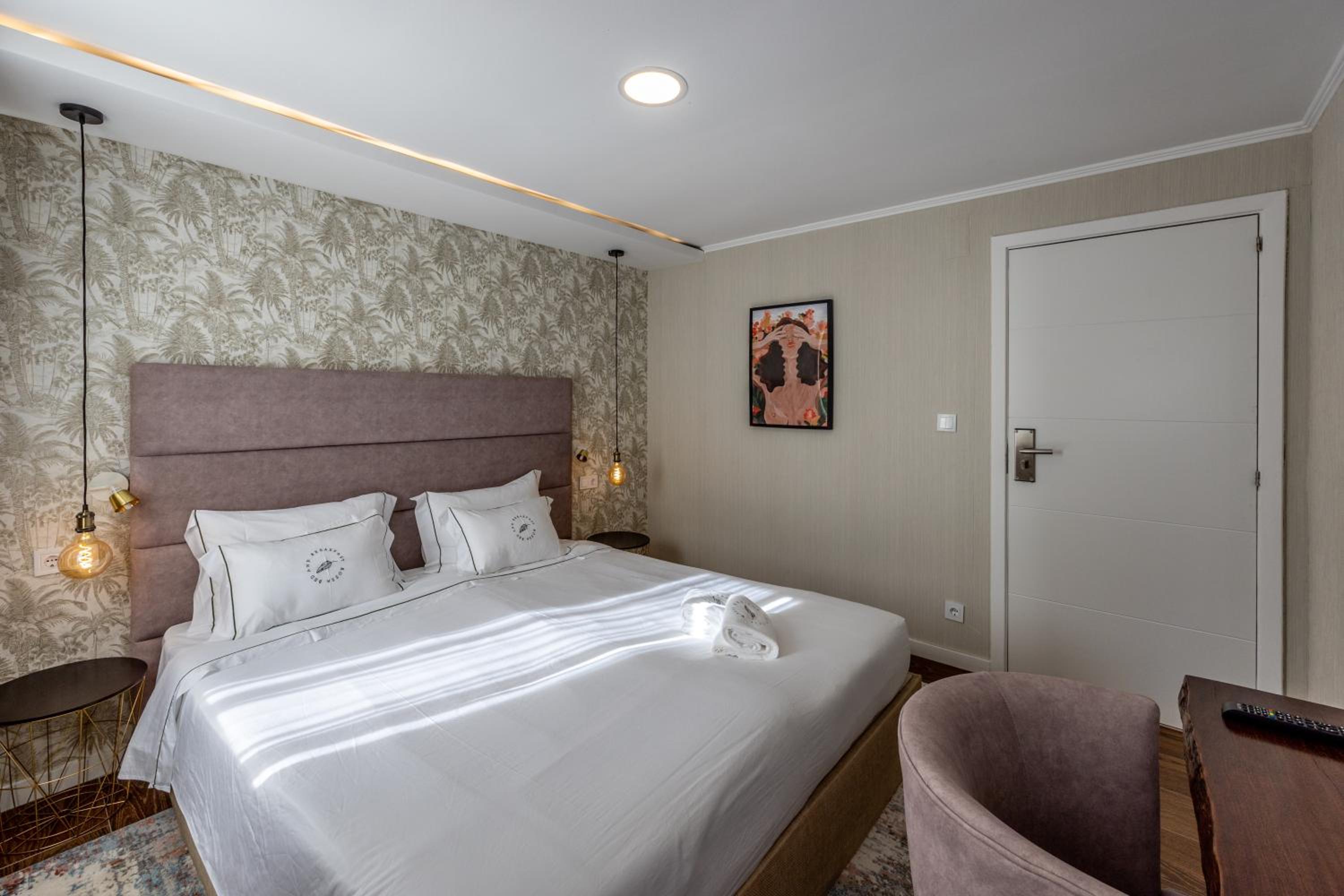 Double Room with Private External Bathroom photo 3