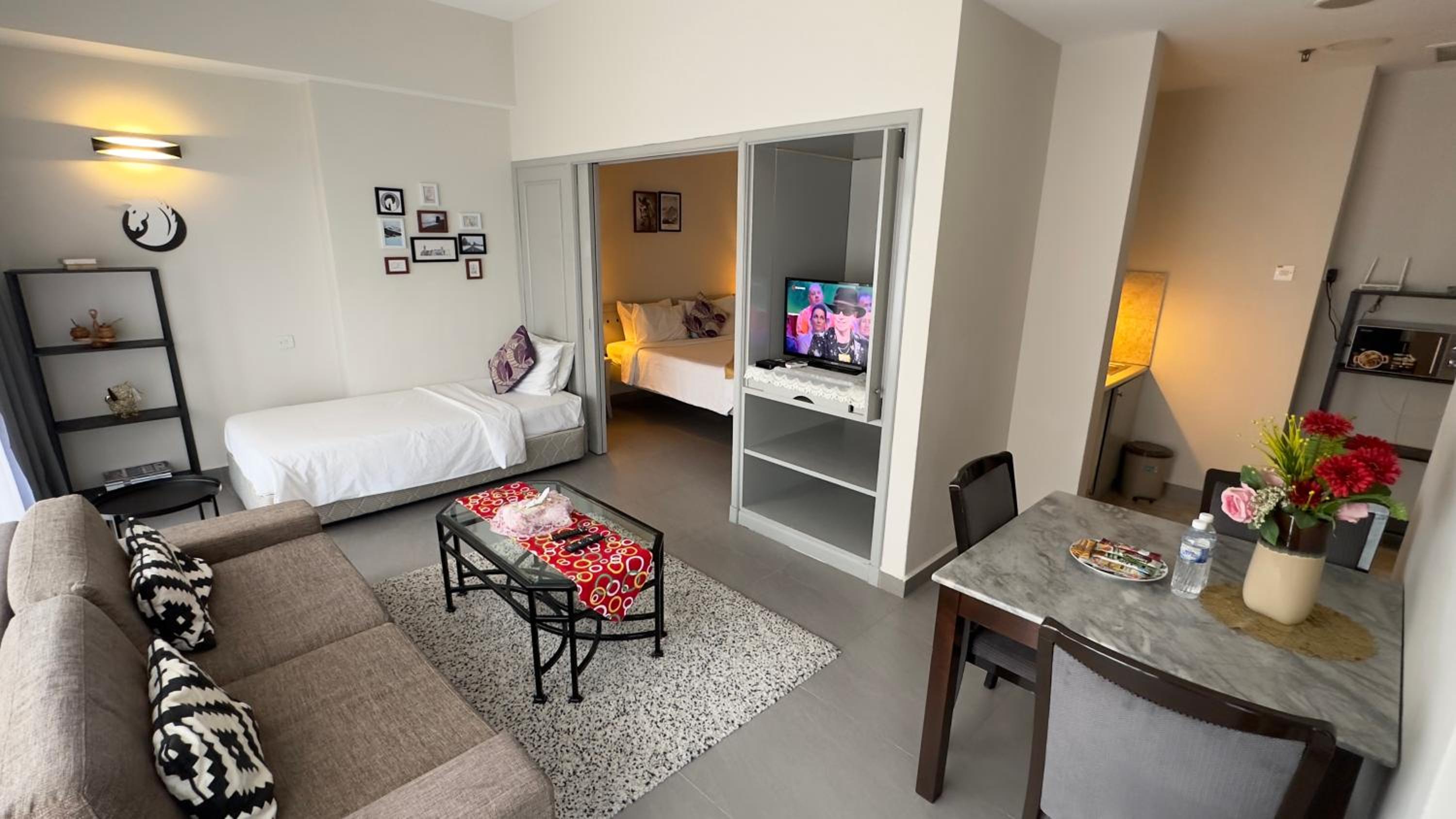 Junior Suite with Pool View