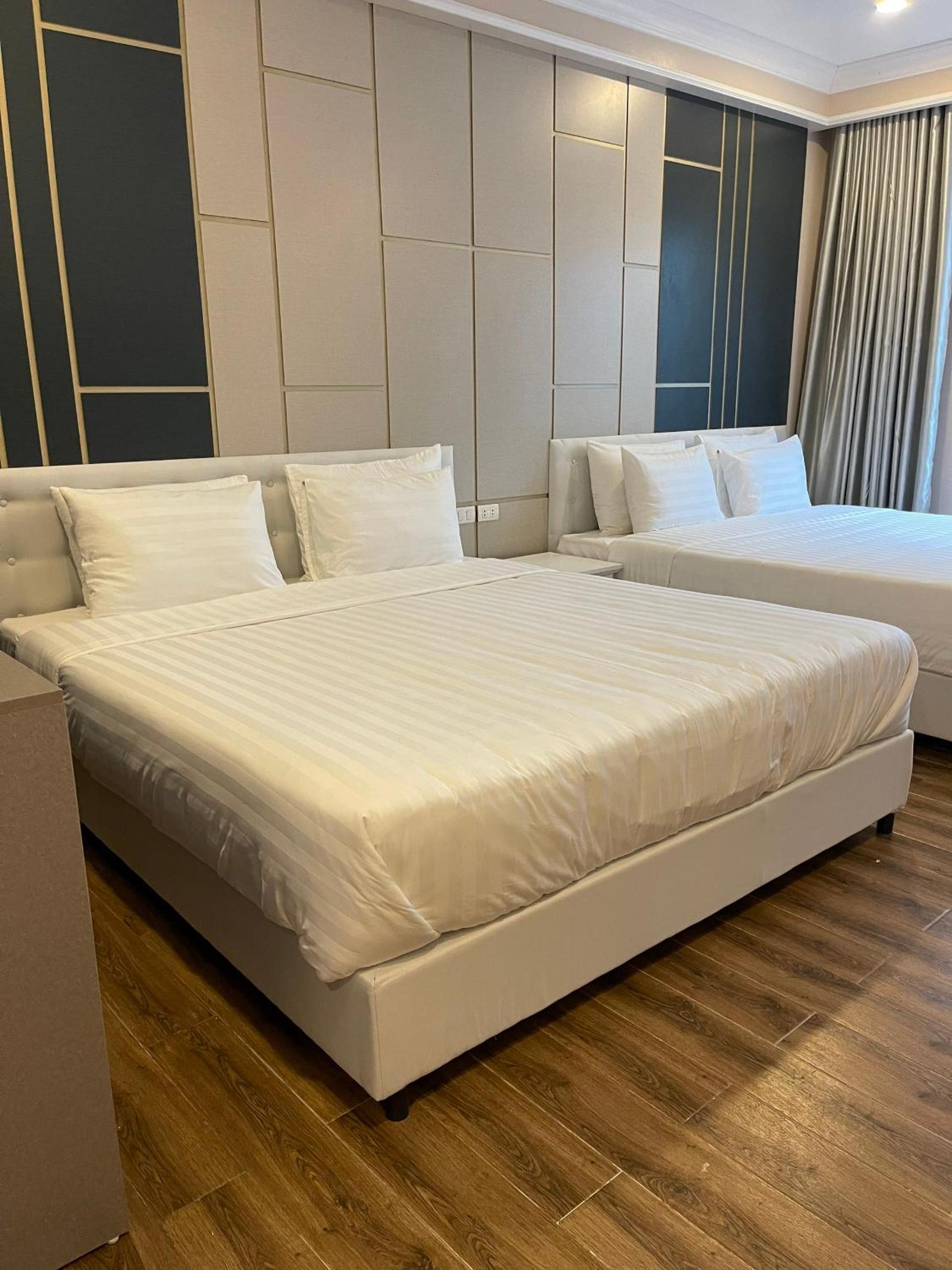 King Room With Two King Beds photo 1
