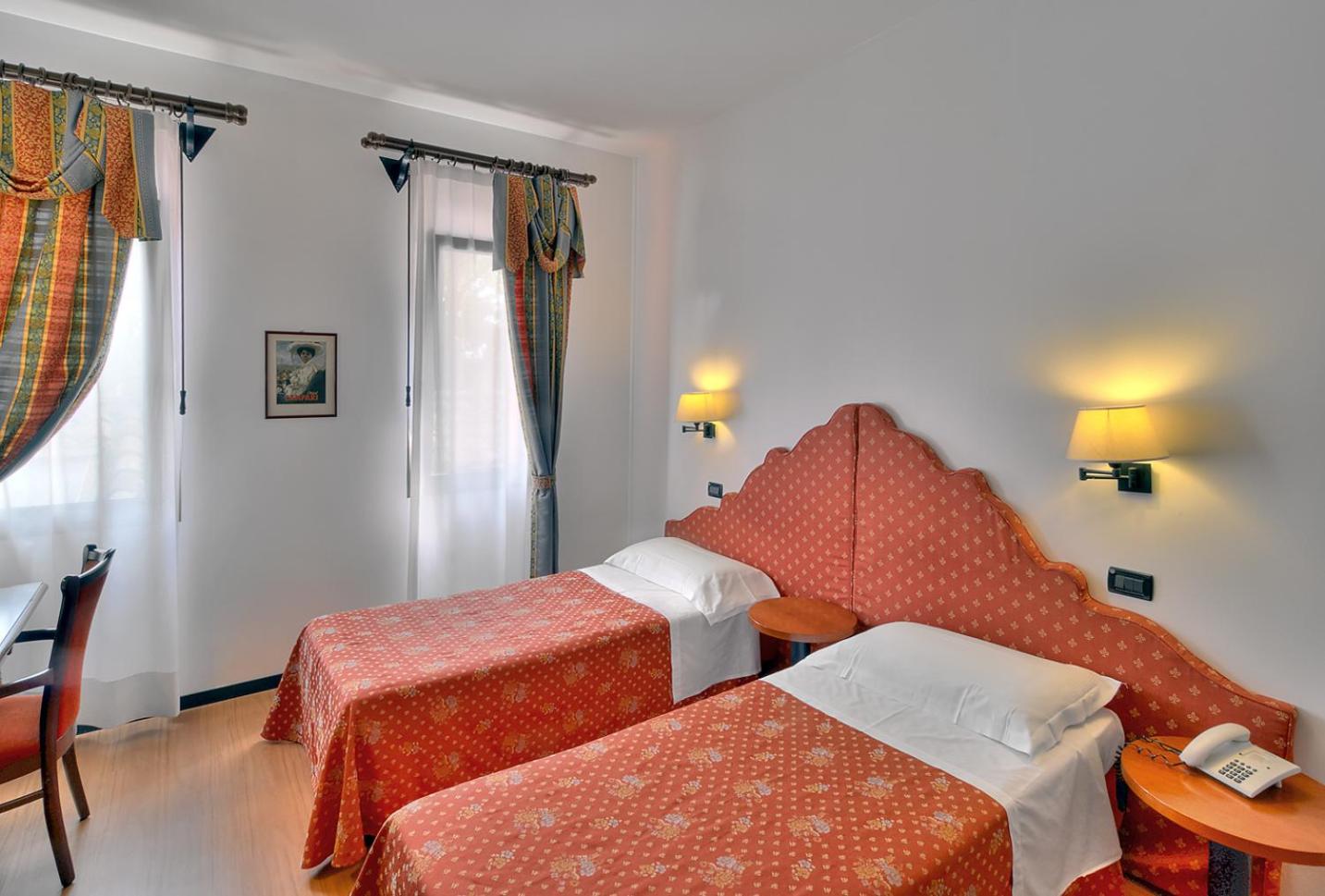 Twin Room photo 1