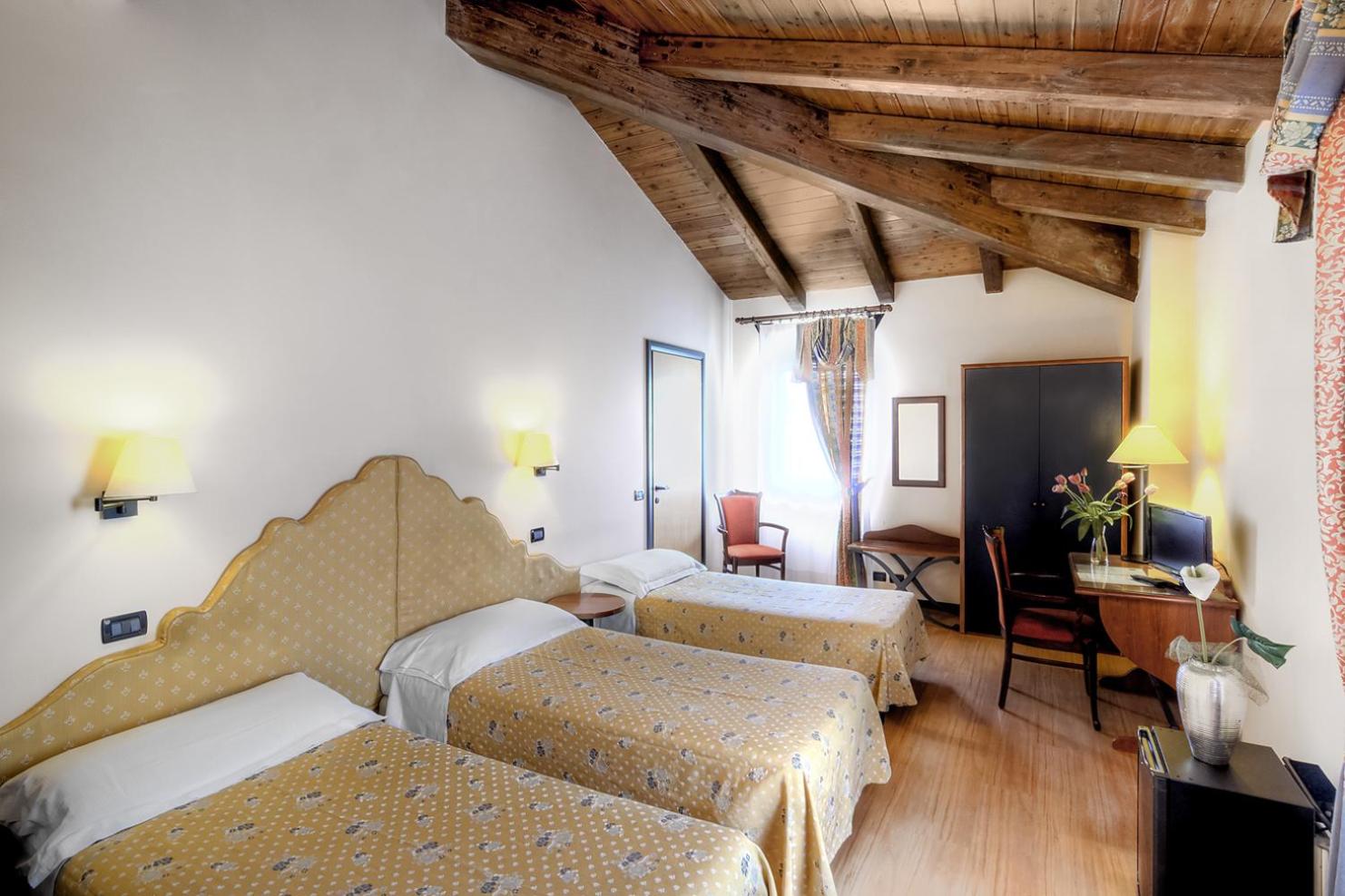 Triple Room photo 1