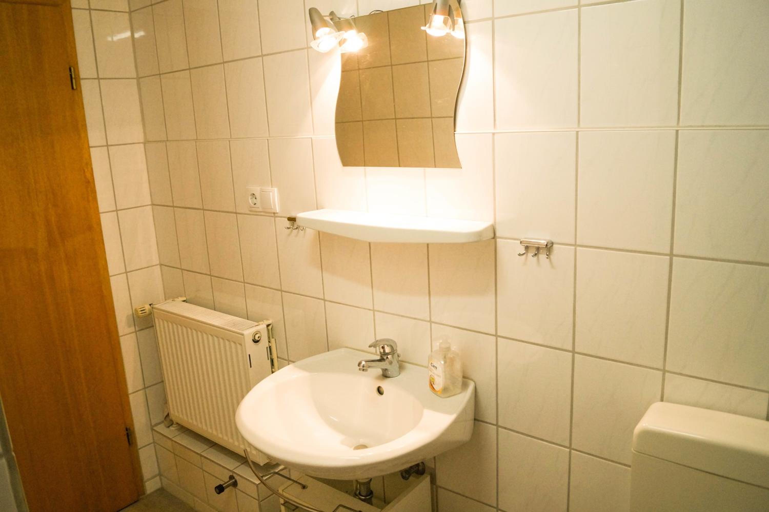 Family Room with Balcony photo 3