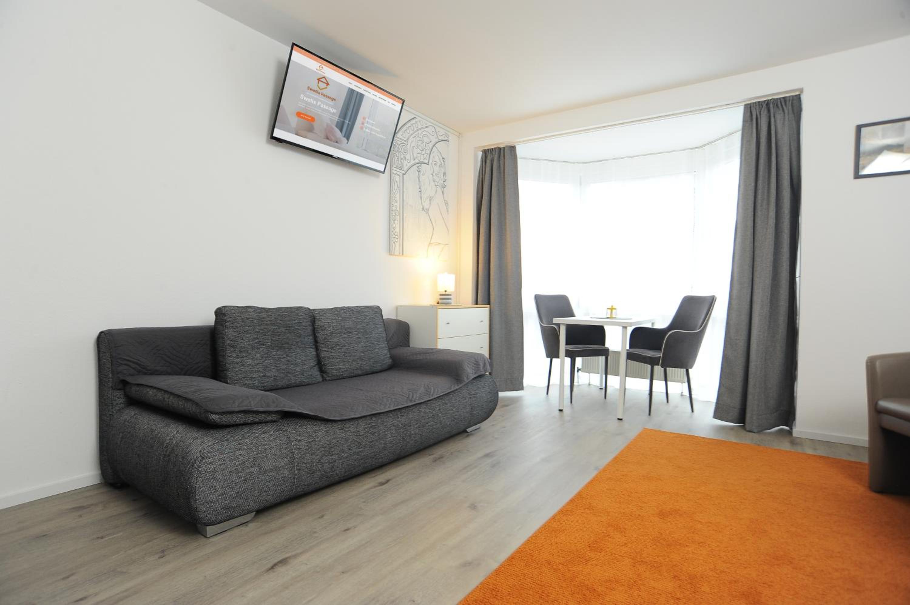 Deluxe Double or Twin Room - Photo 4