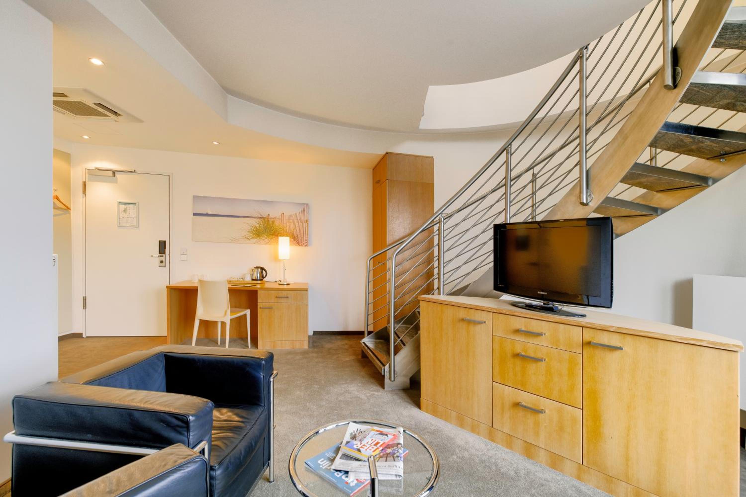 Junior Suite with One Double Bed photo 1