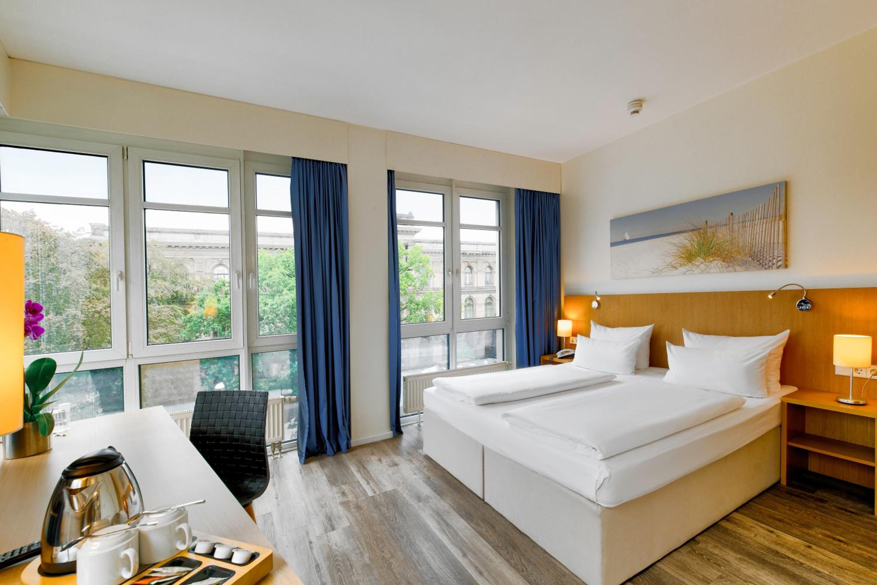 Comfort Double or Twin Room photo 2