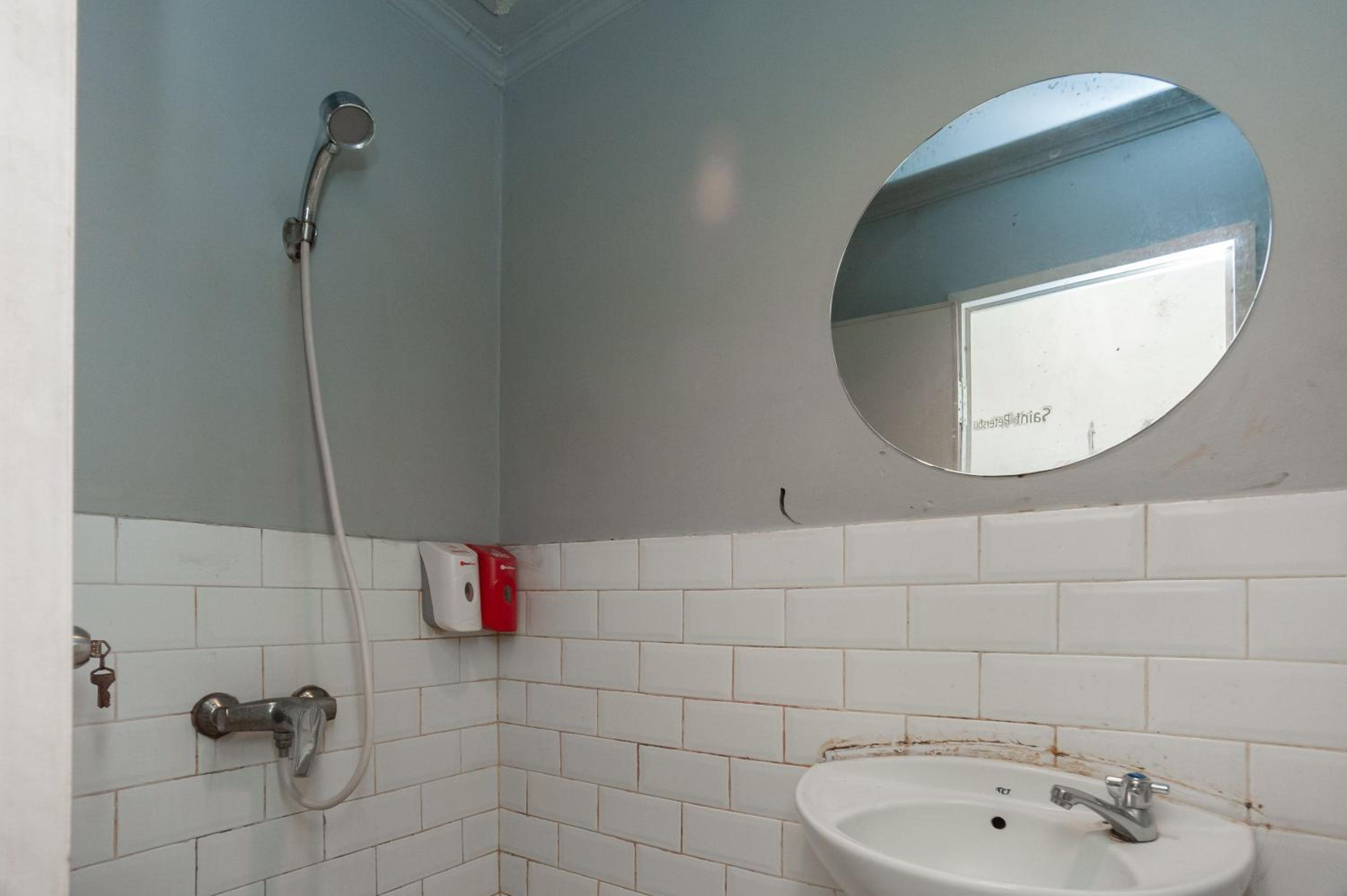 Double Room - Photo 2