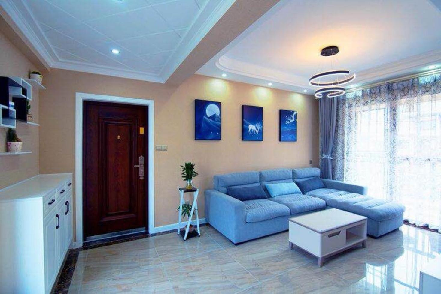 One-Bedroom Suite photo 1