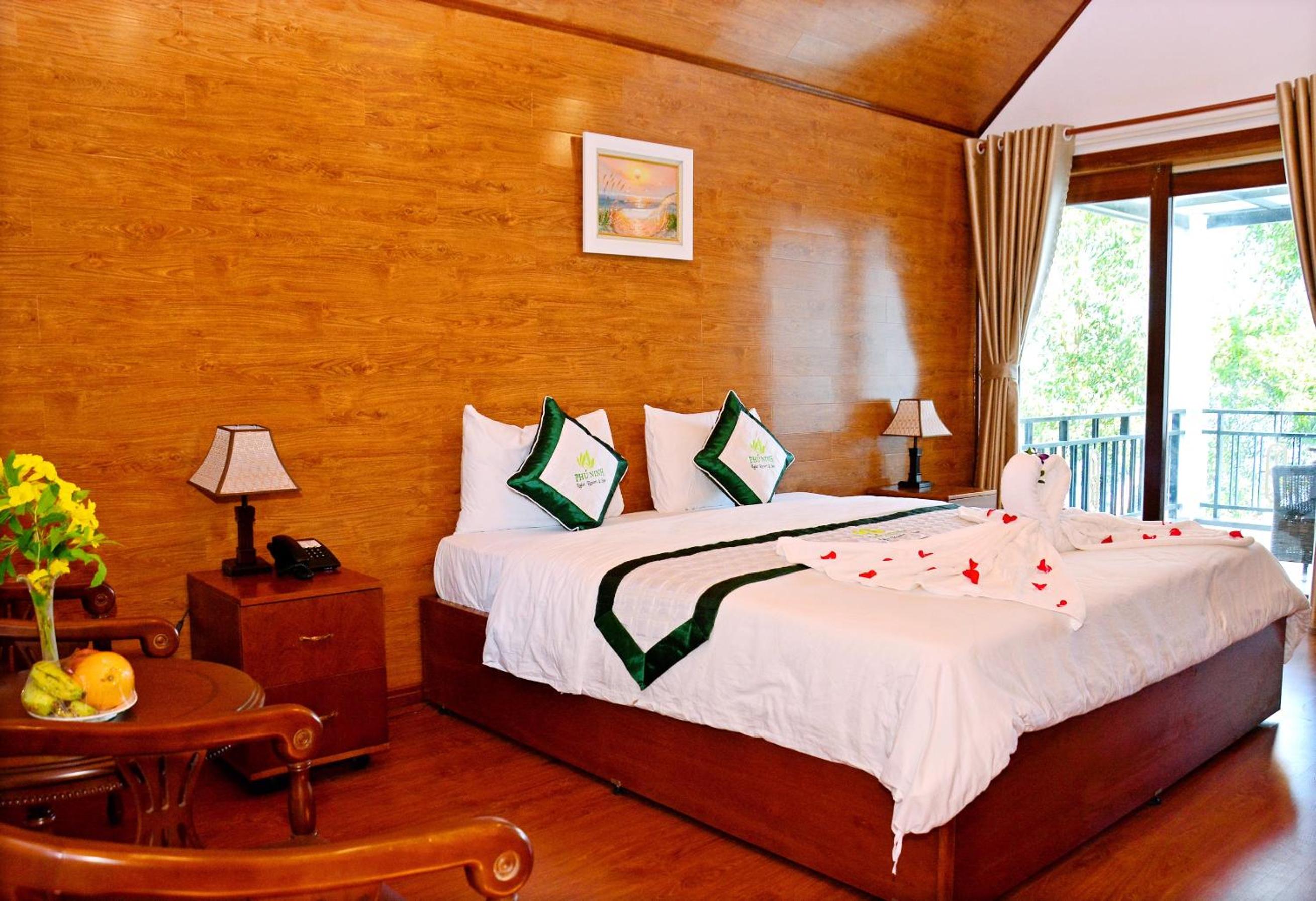 Junior Suite with Balcony photo 1