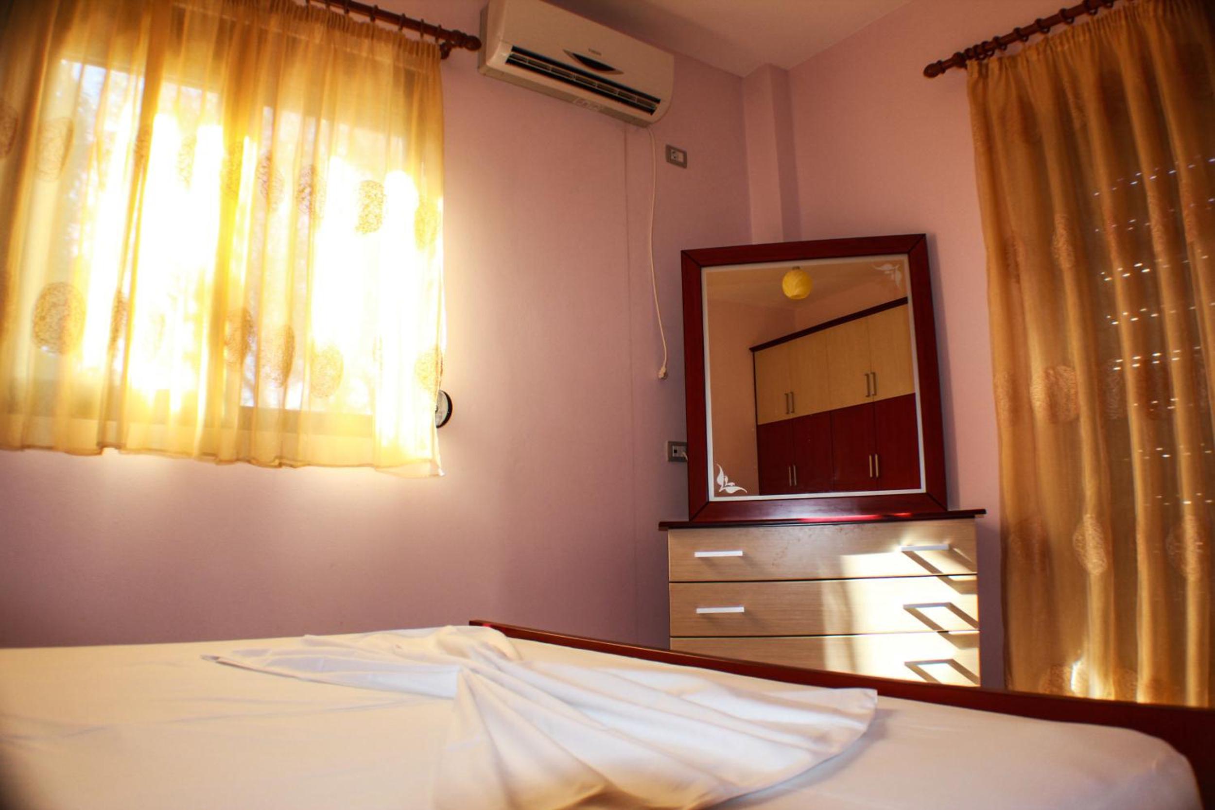 One-Bedroom Apartment with Balcony