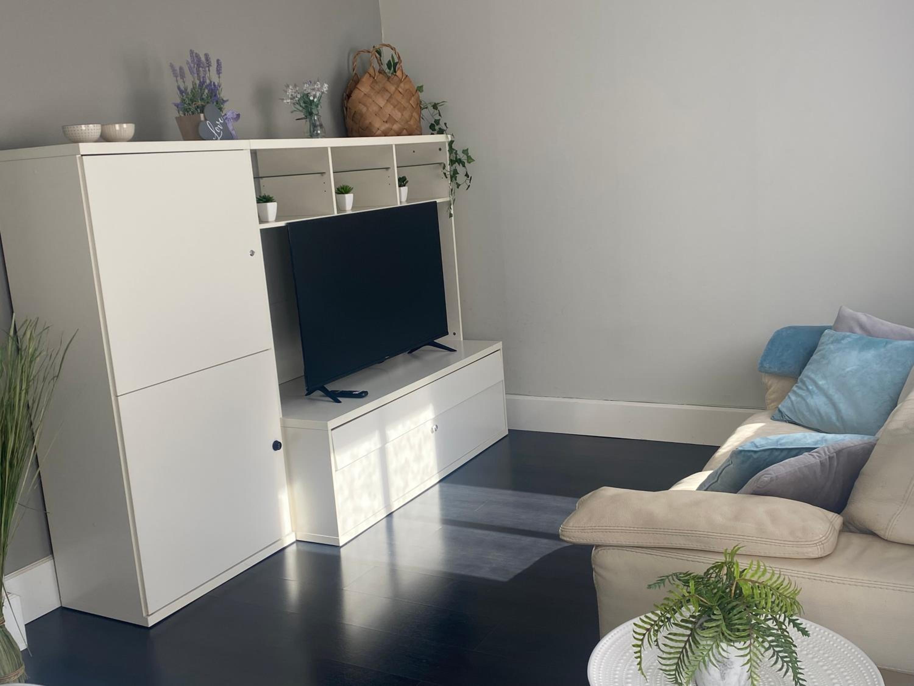 Apartment with Terrace - Photo 15