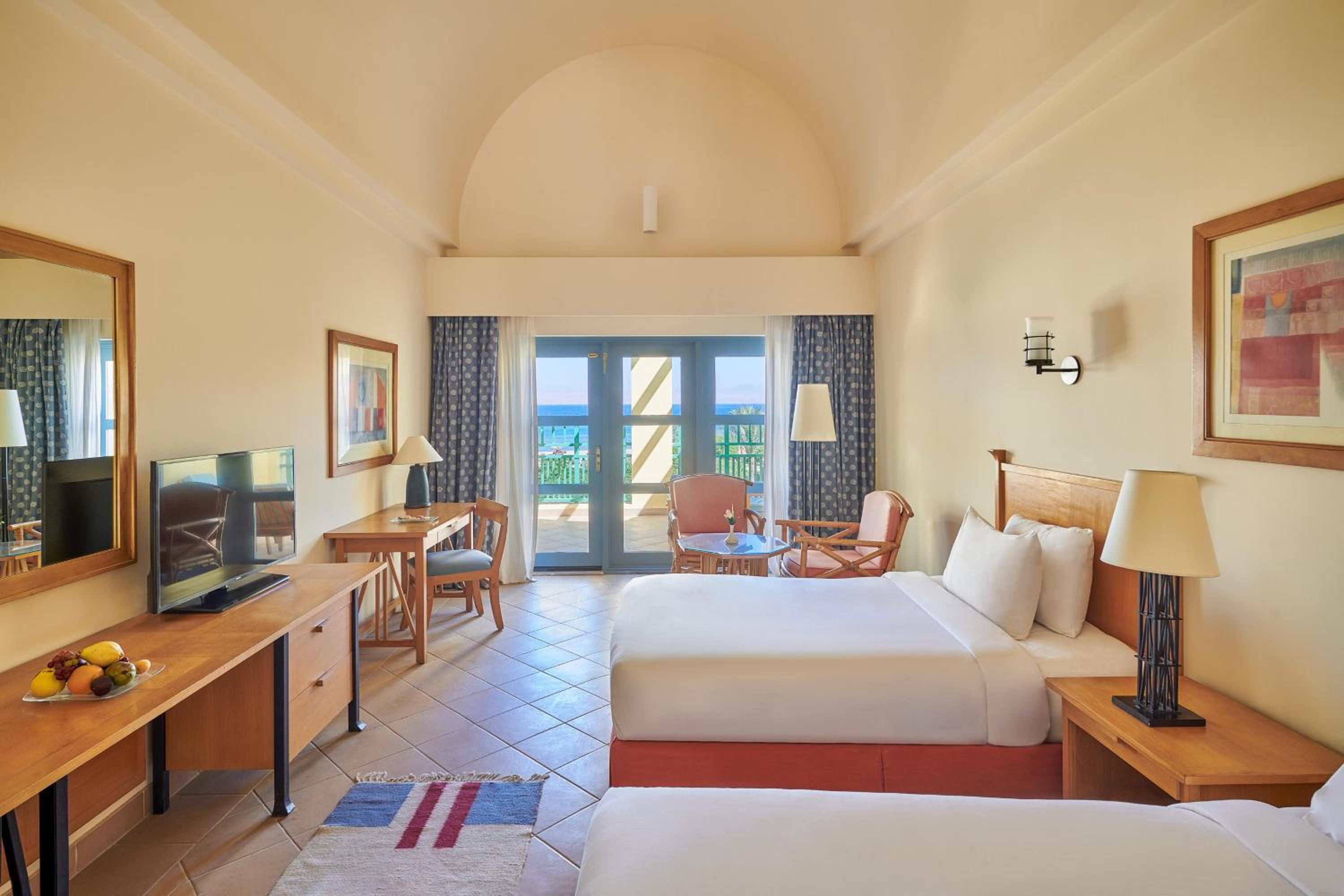 Beach Front Room Twin Bed