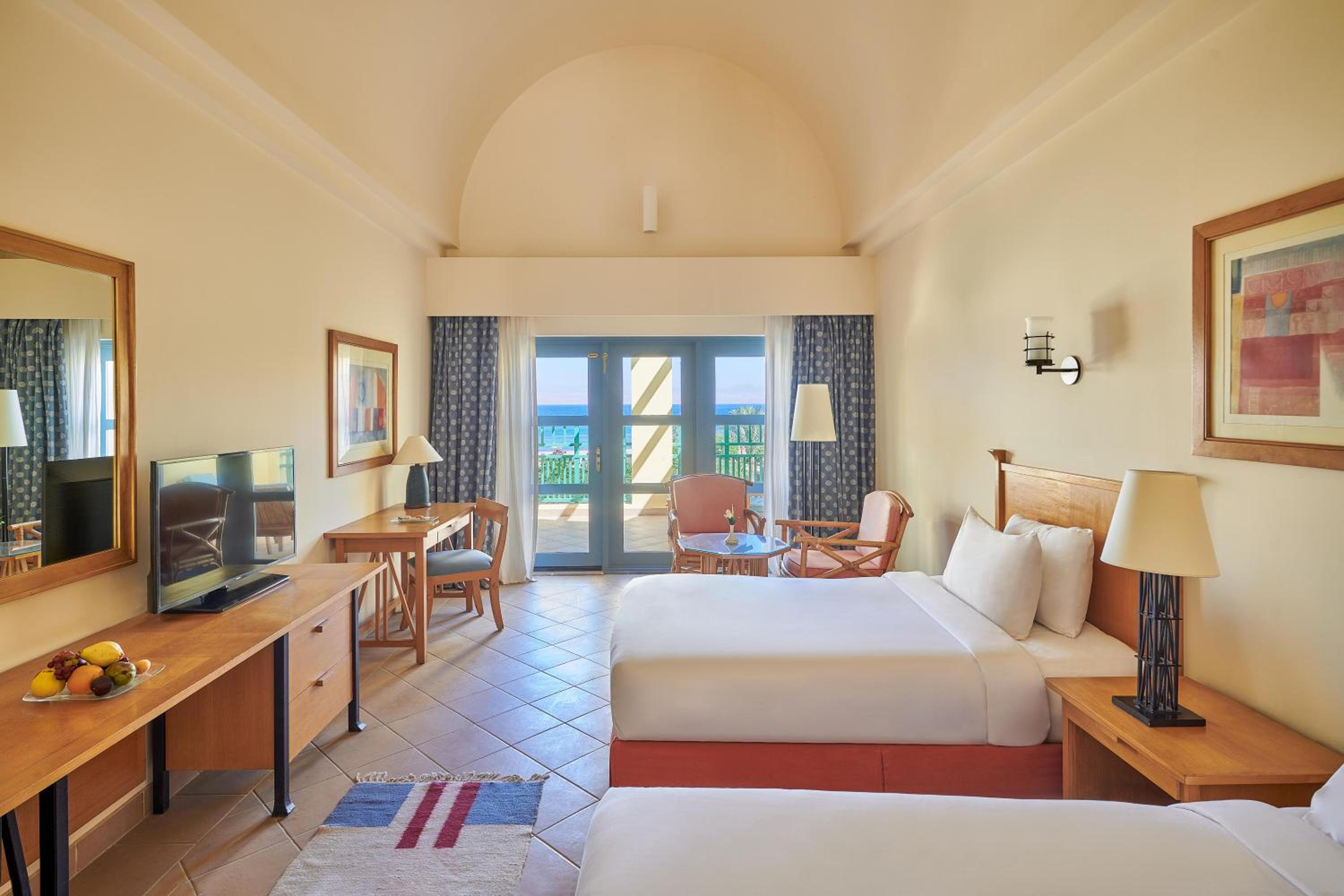 Standard Room Sea View Twin Bed