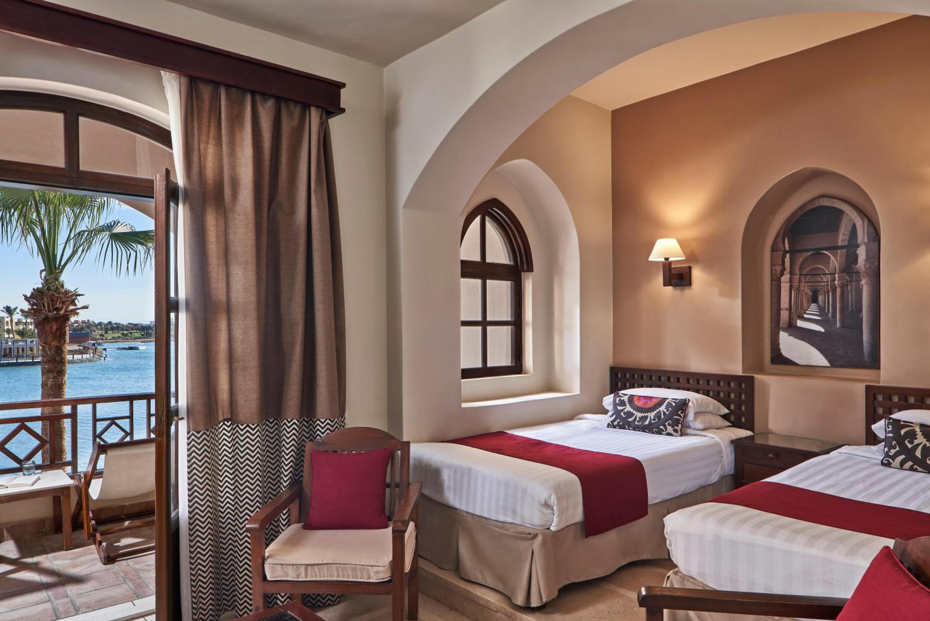 Premium Lagoon view Terrace - Photo 6