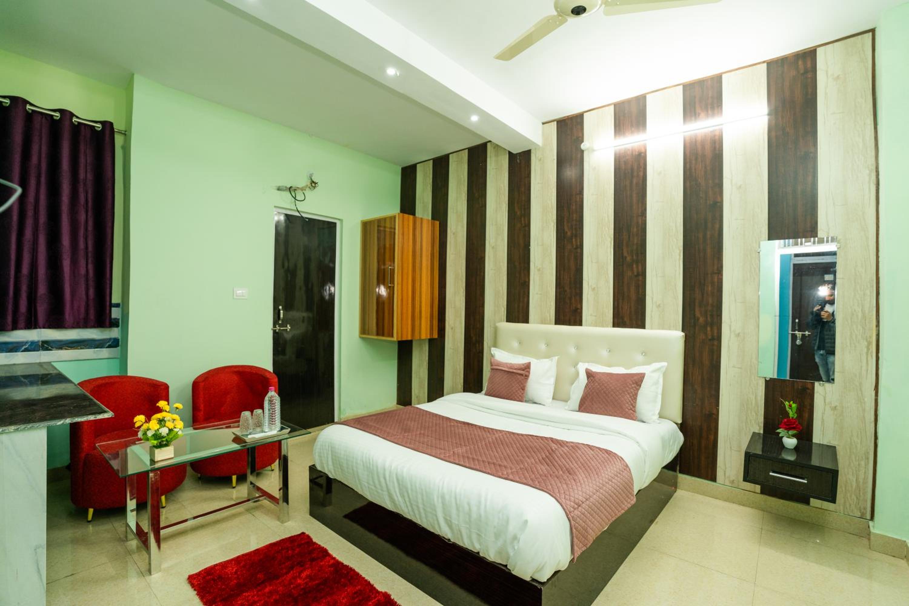 Deluxe Double Room photo 3
