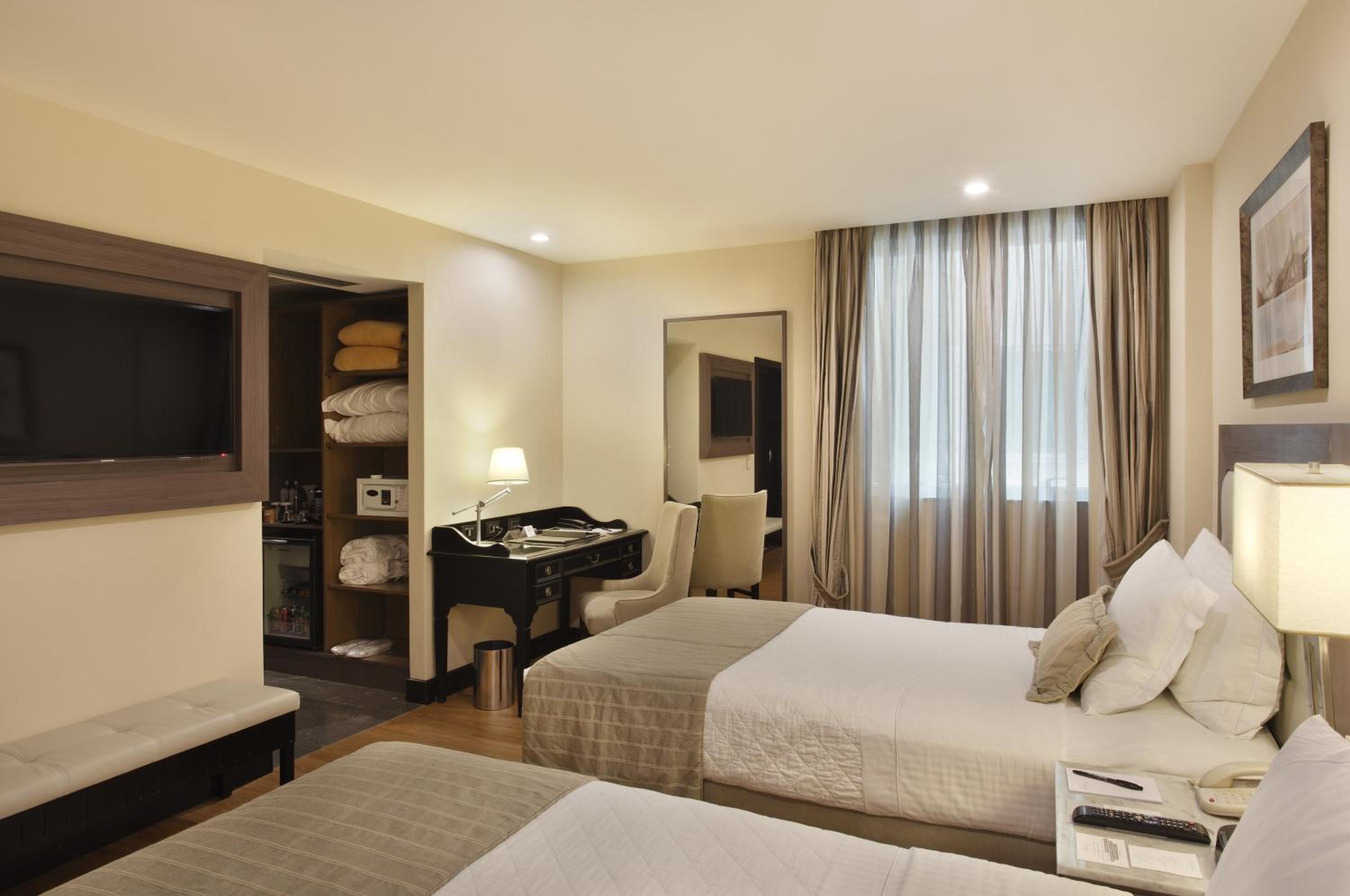 Standard Twin Room - No View