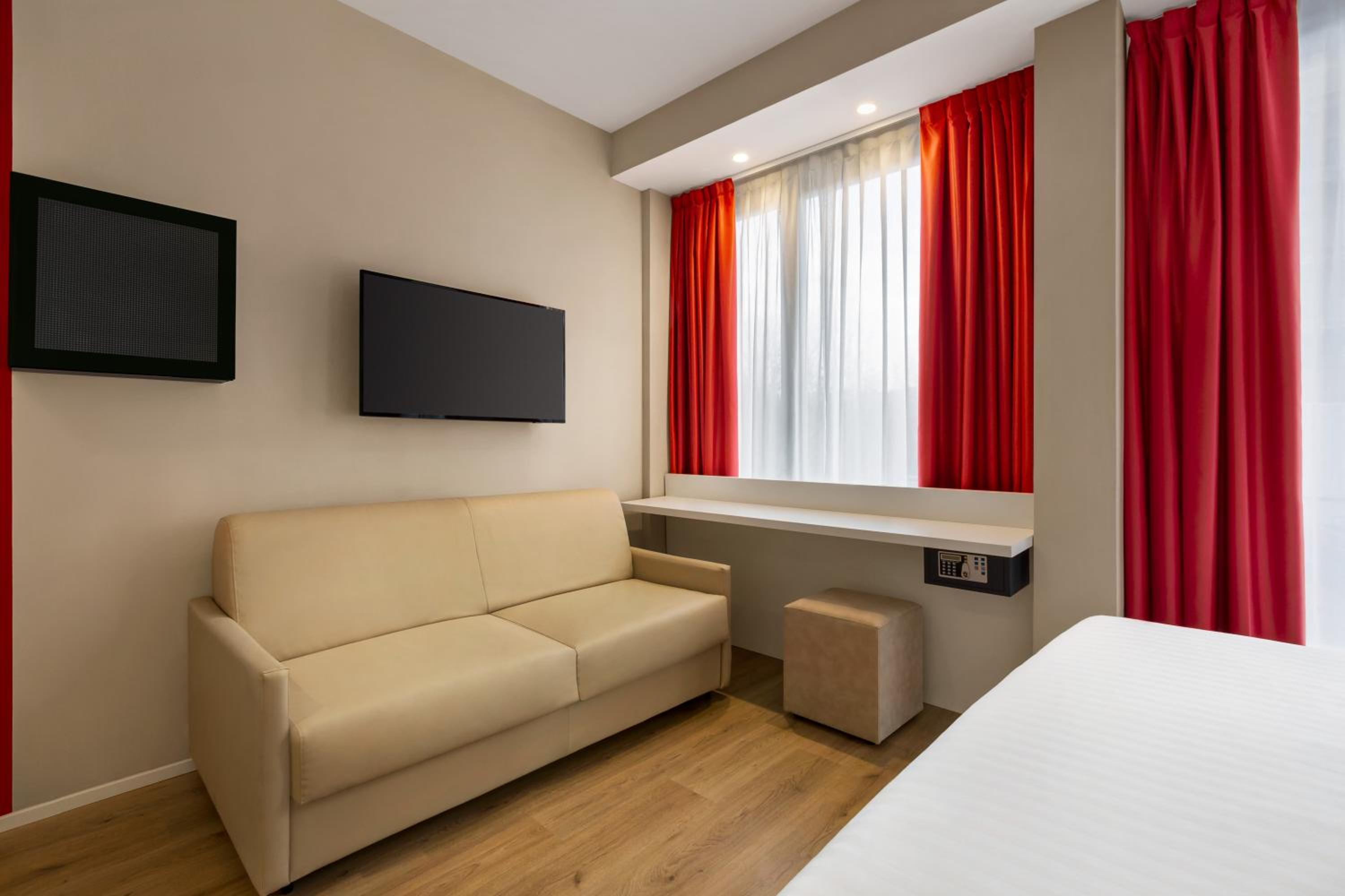 1 Queen Bed and 1 Sofa Bed room, Standard, Non-Smoking