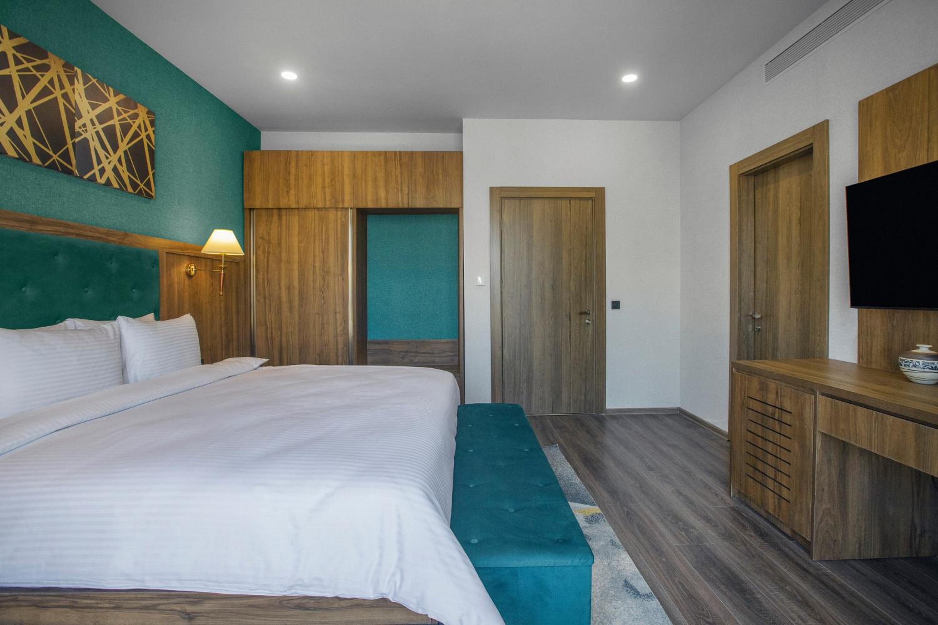 Superior Double Room - Photo 2