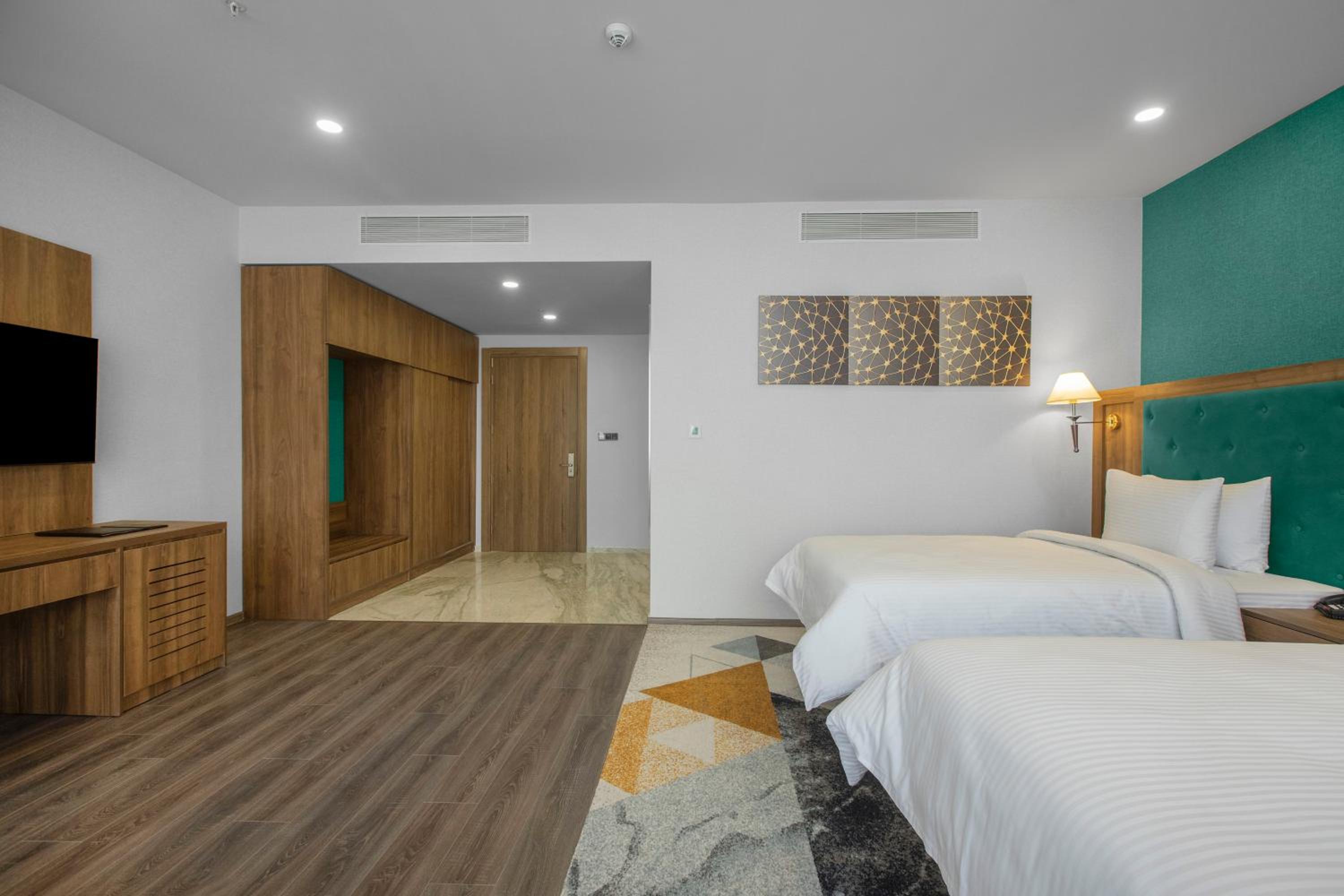 Superior Twin Room - Photo 3